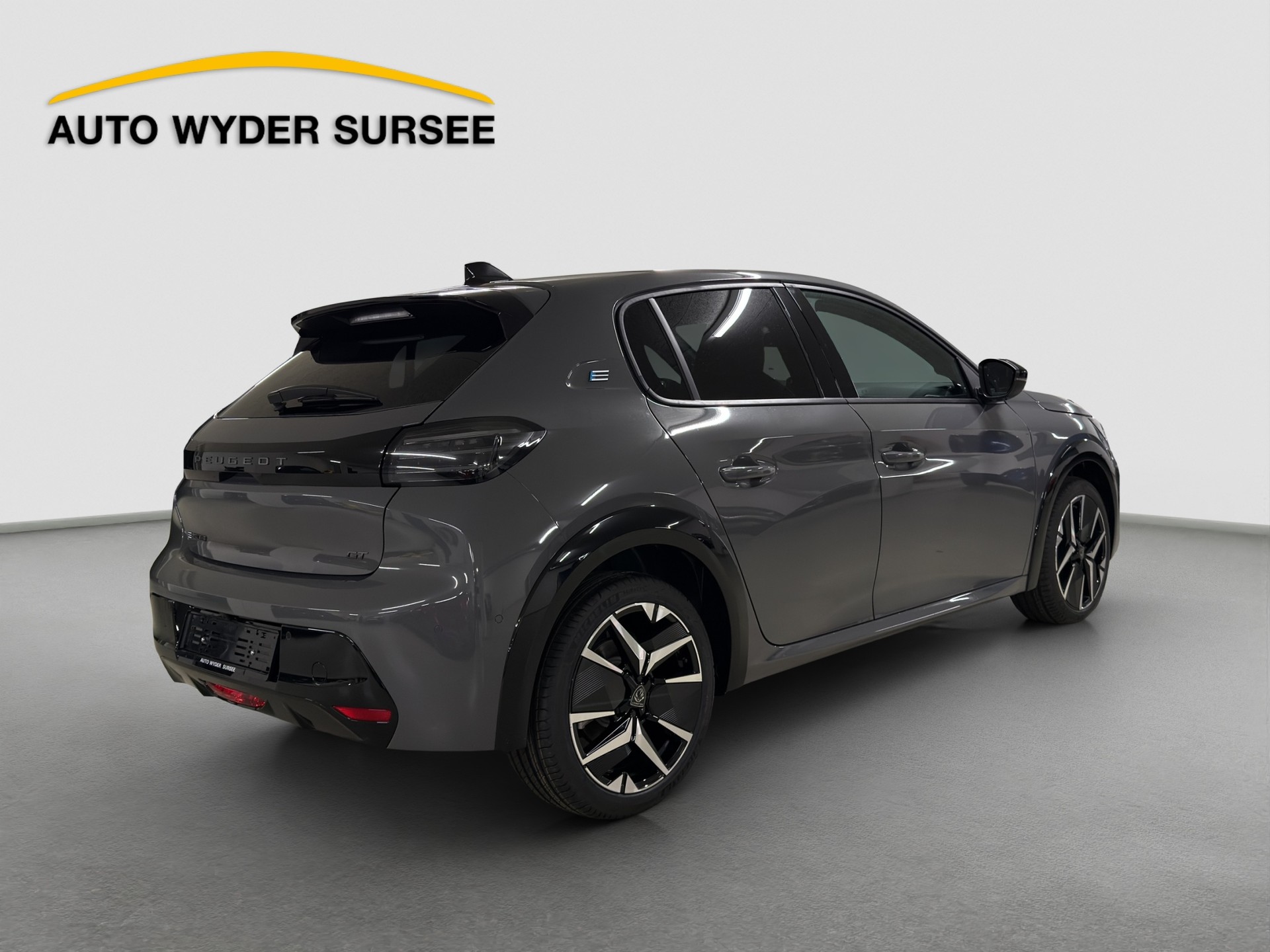 PEUGEOT 208 1.2 Hybrid 145 GT Exclusive-image-5