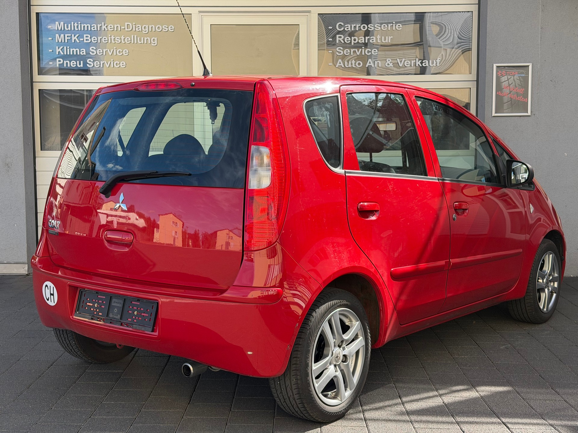 MITSUBISHI Colt 1.3 16V Fashion*Frisch ab MFK&Service*8-Fach Räder*Top Gepflegt*A/C Klima*-image-4