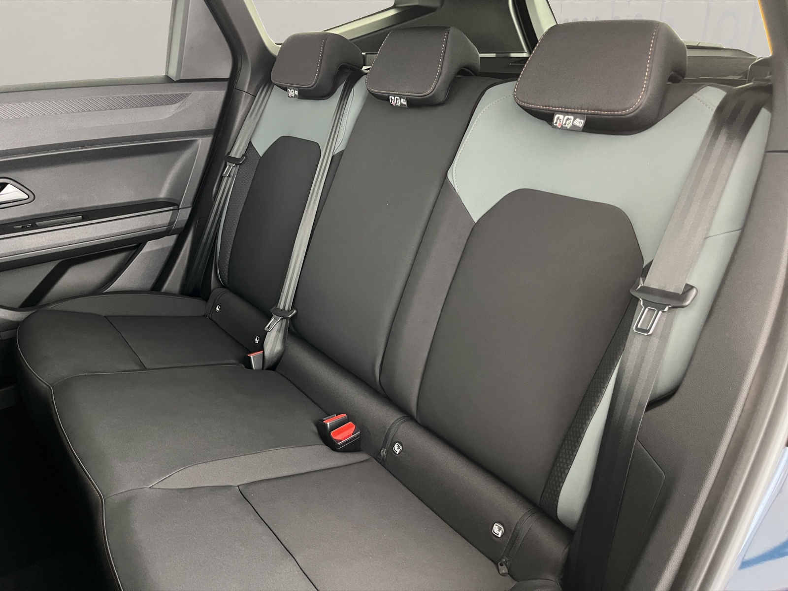 DACIA Bigster 1.8 Hybrid Extreme-image-16