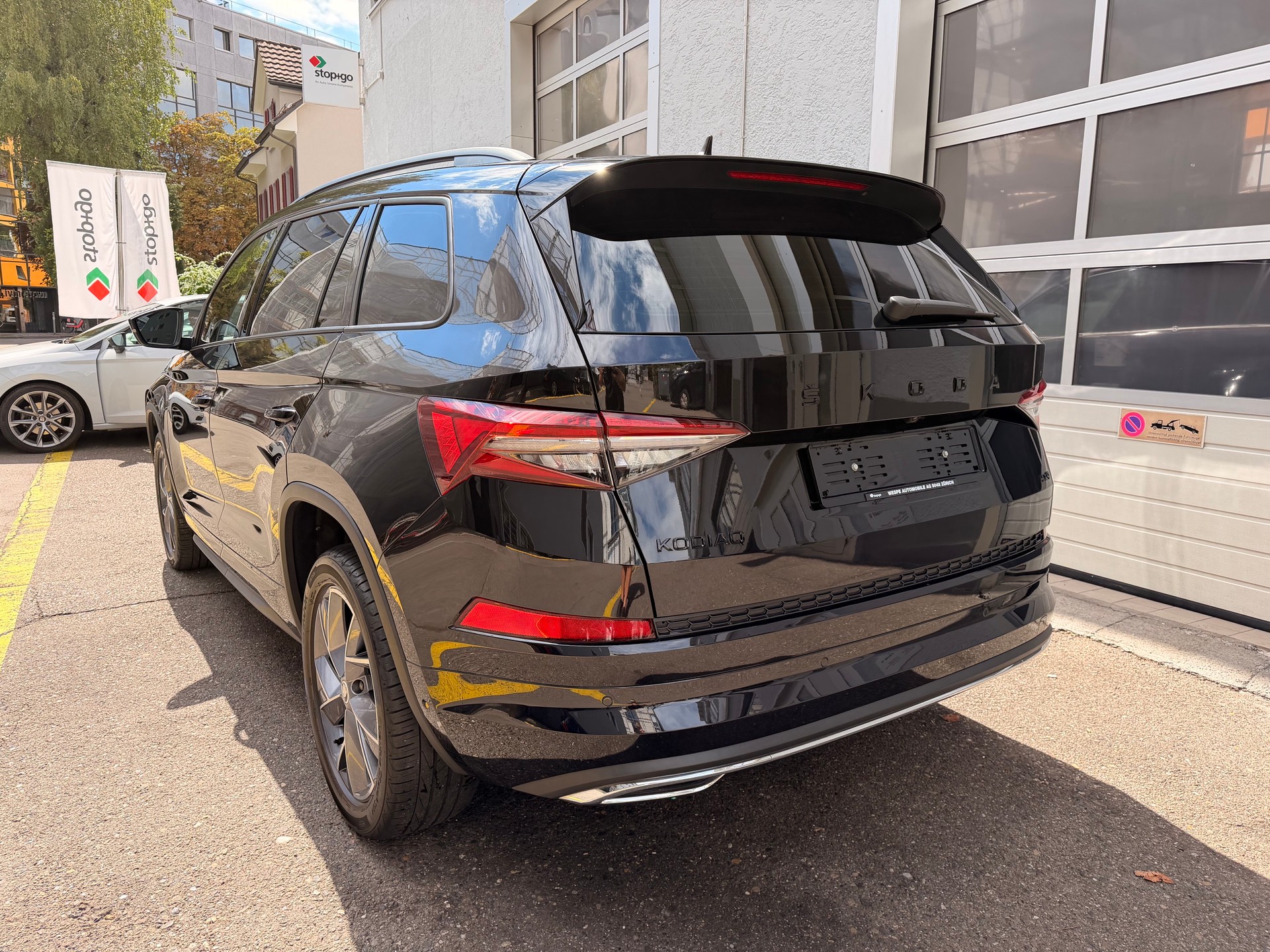SKODA Kodiaq 2.0 TDI CR SportLine 4x4 DSG-image-4