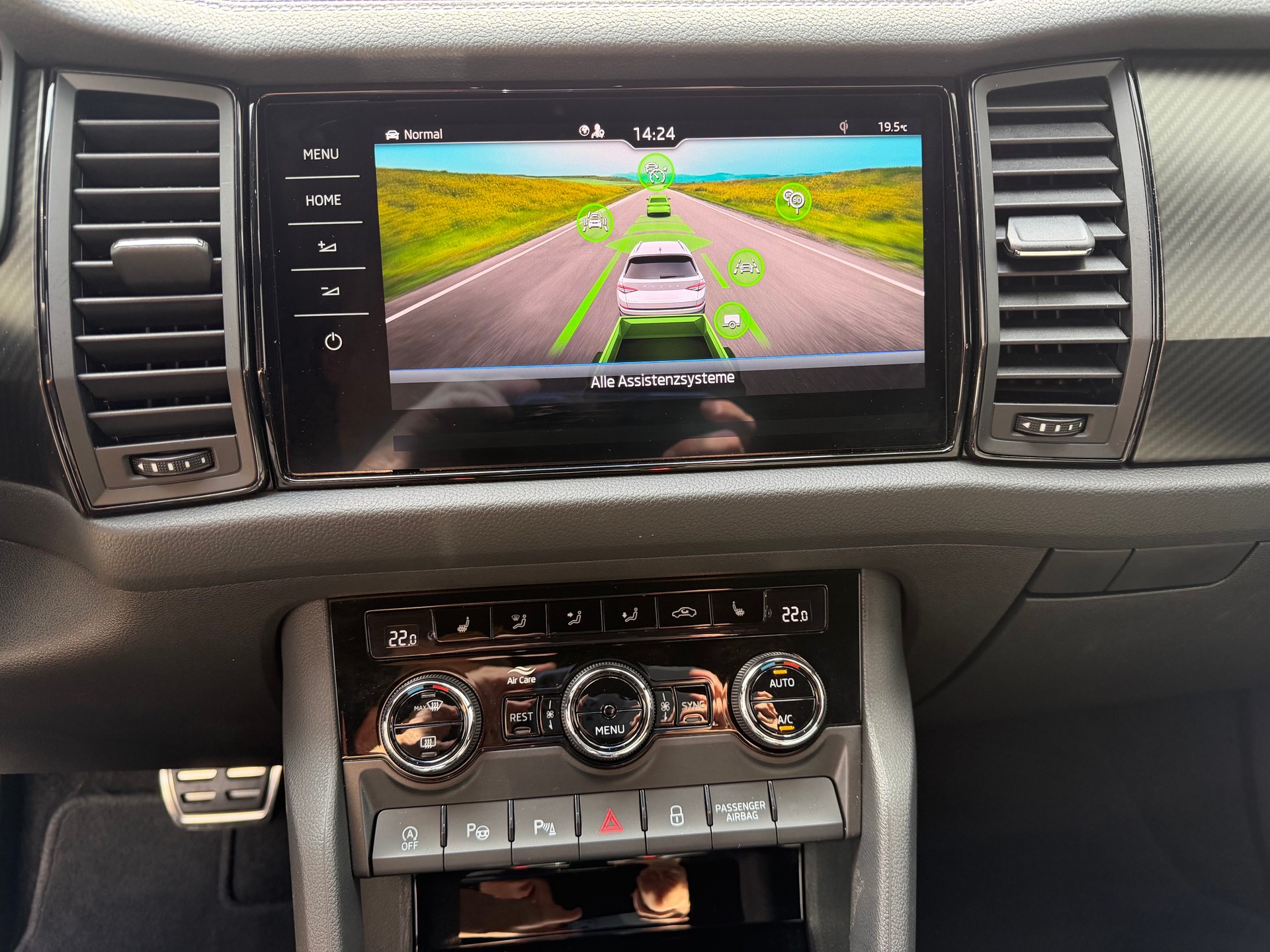 SKODA Kodiaq 2.0 TDI CR SportLine 4x4 DSG-image-12