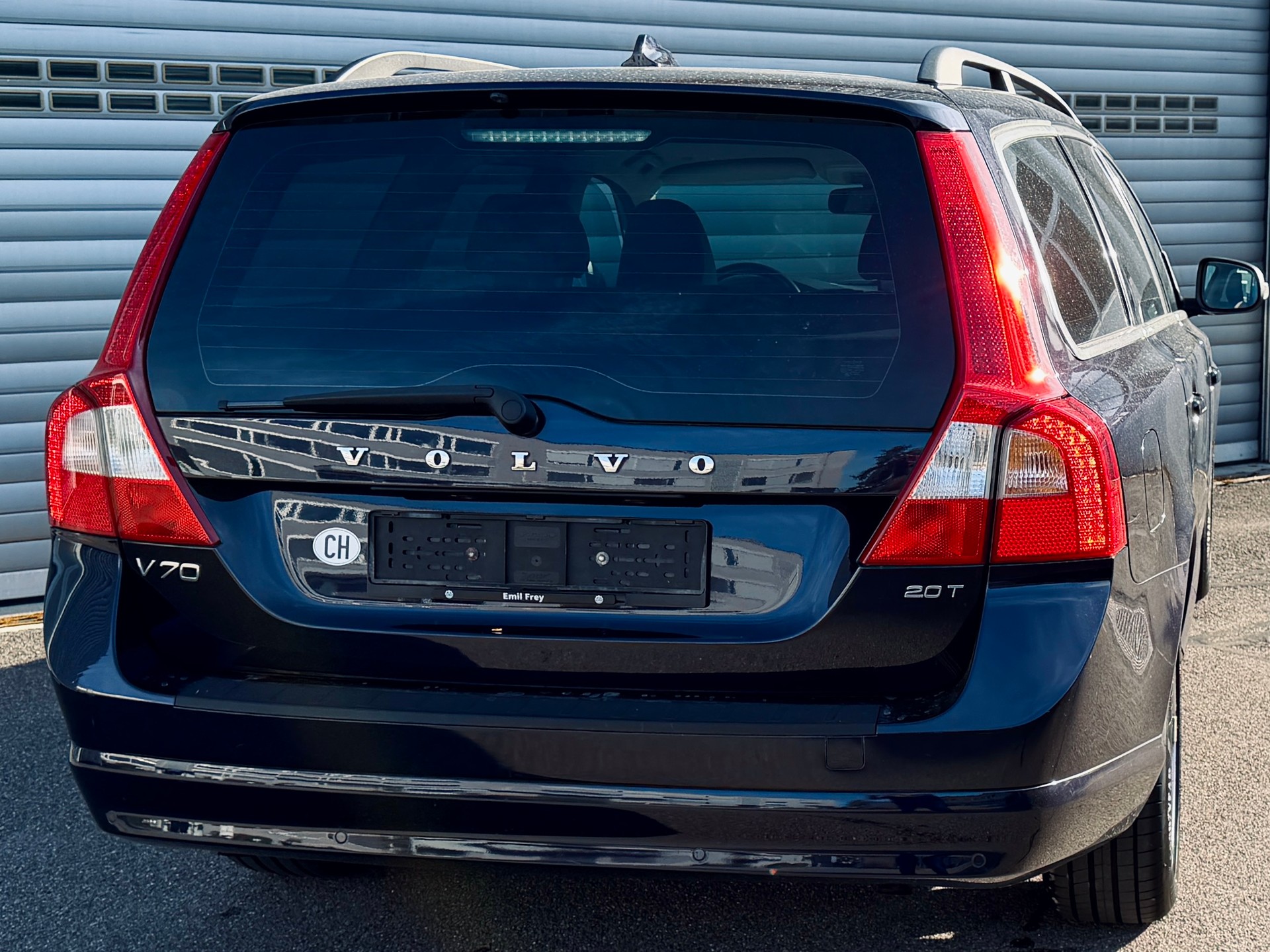 VOLVO V70 2.0T Summum Powershift-image-6