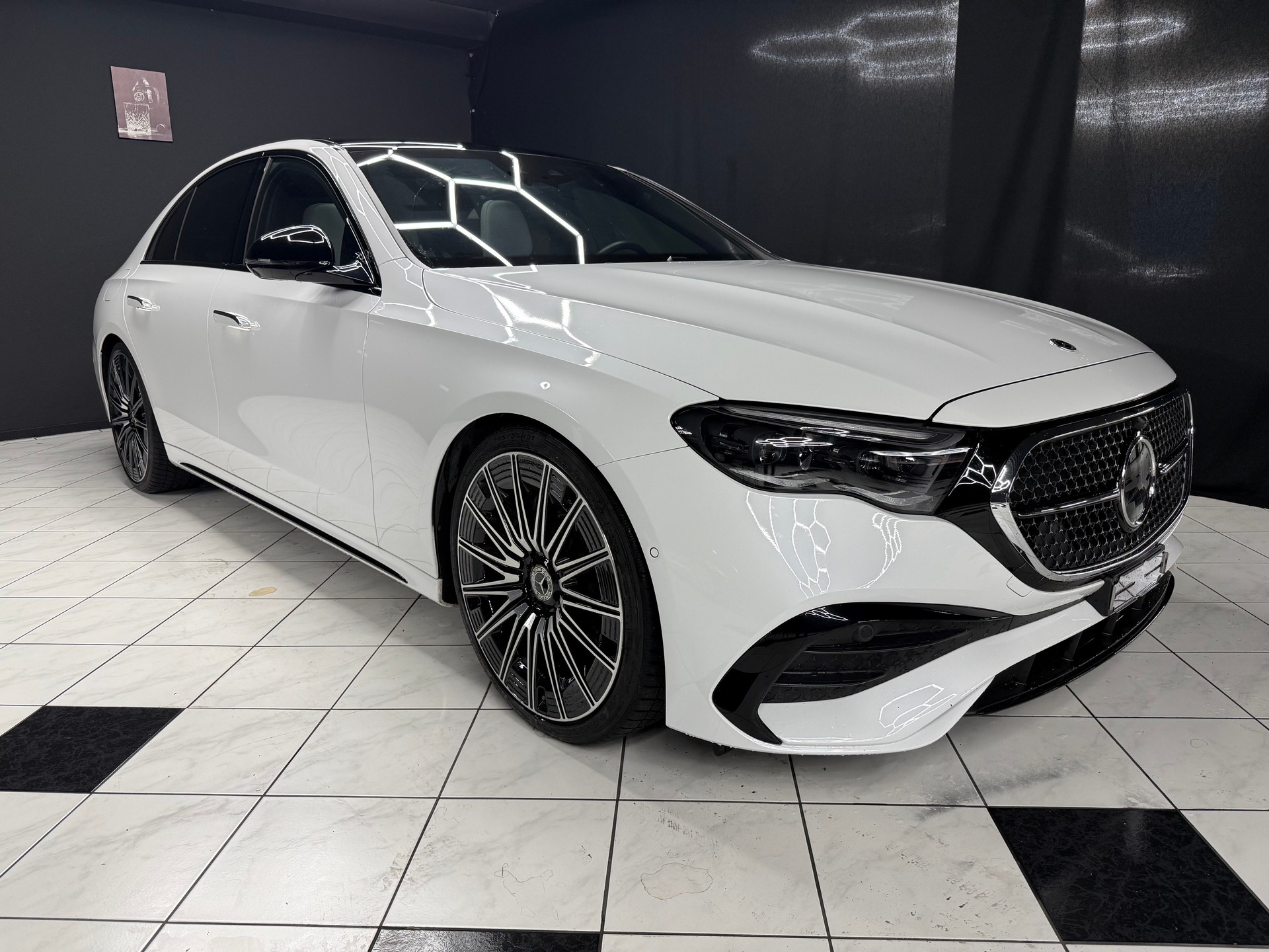 MERCEDES-BENZ E 450 d 4Matic 9G-Tronic-image-3