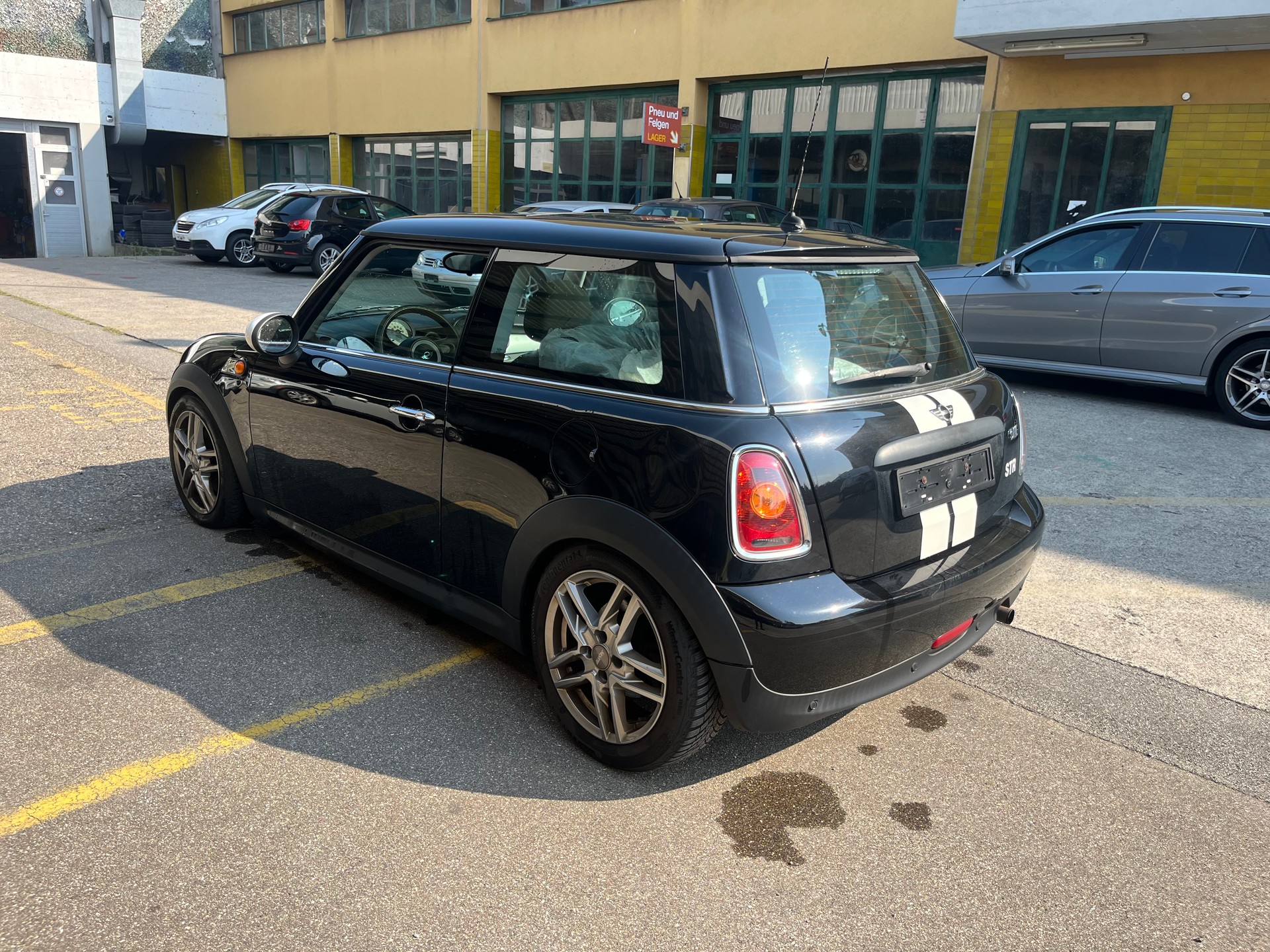 MINI One-image-1