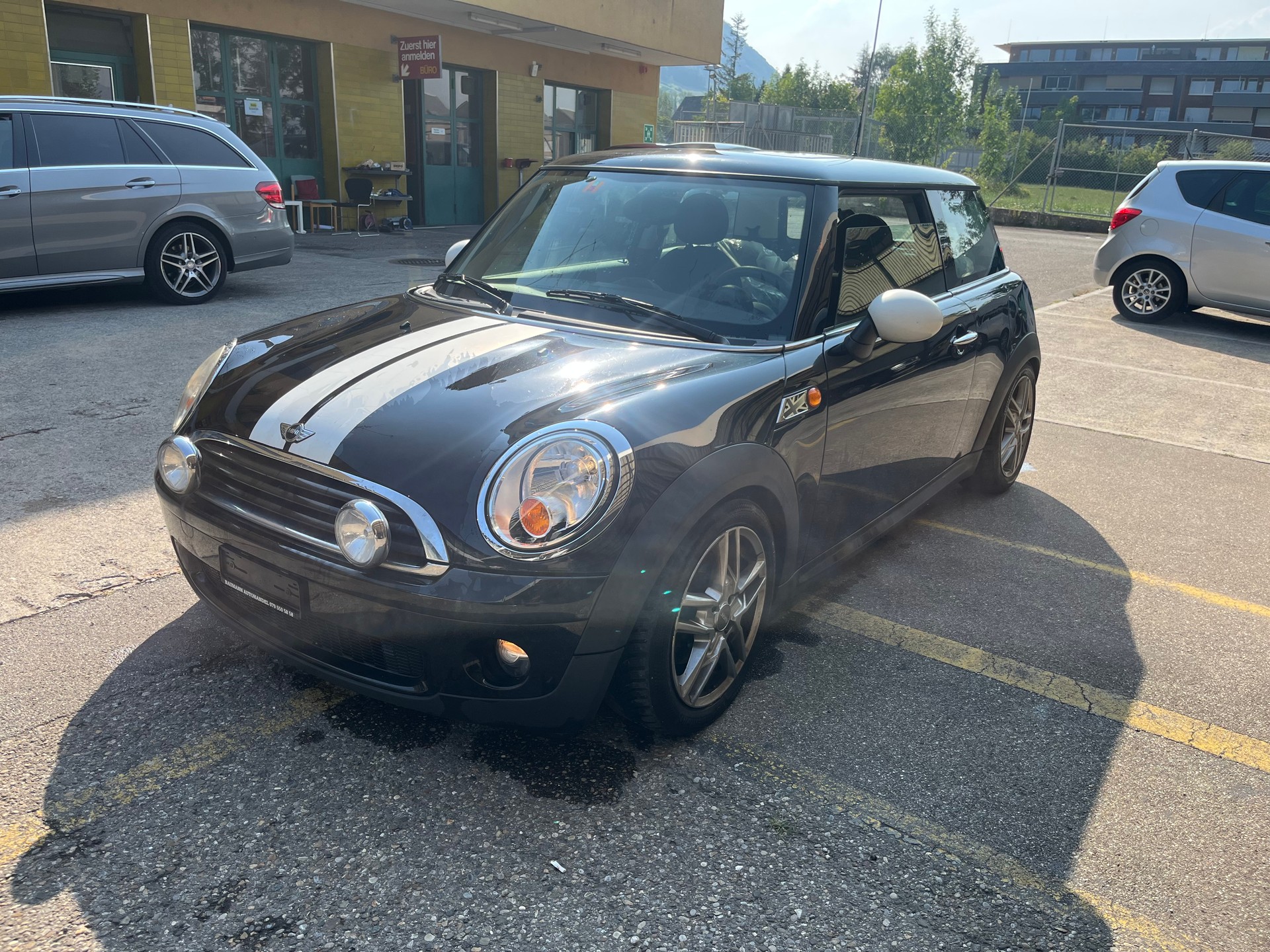 MINI One-image-3