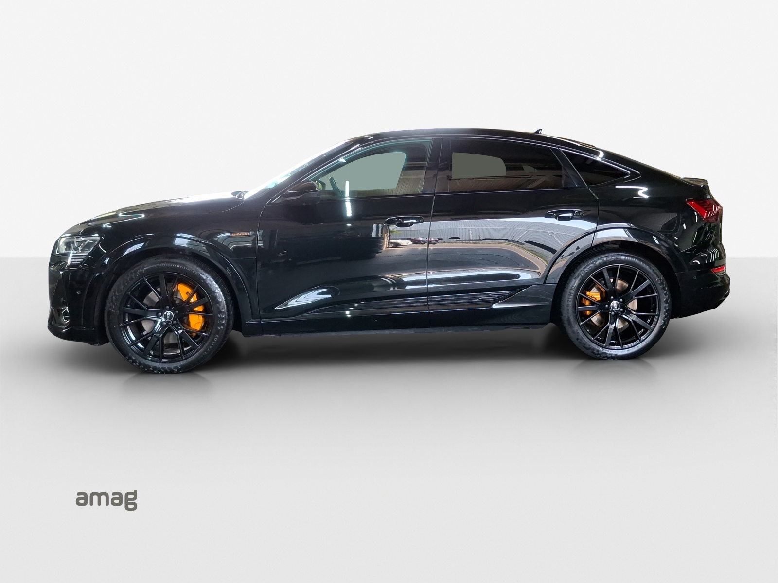 AUDI e-tron 55 Sportback S Line Black Edition quattro-image-1