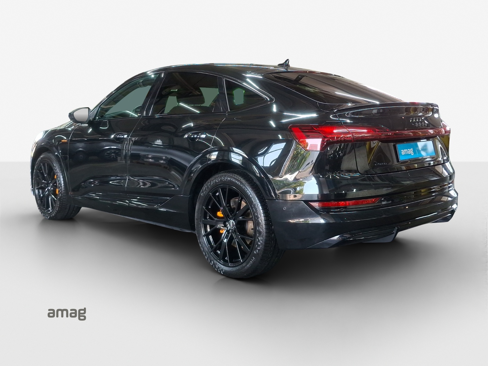 AUDI e-tron 55 Sportback S Line Black Edition quattro-image-2