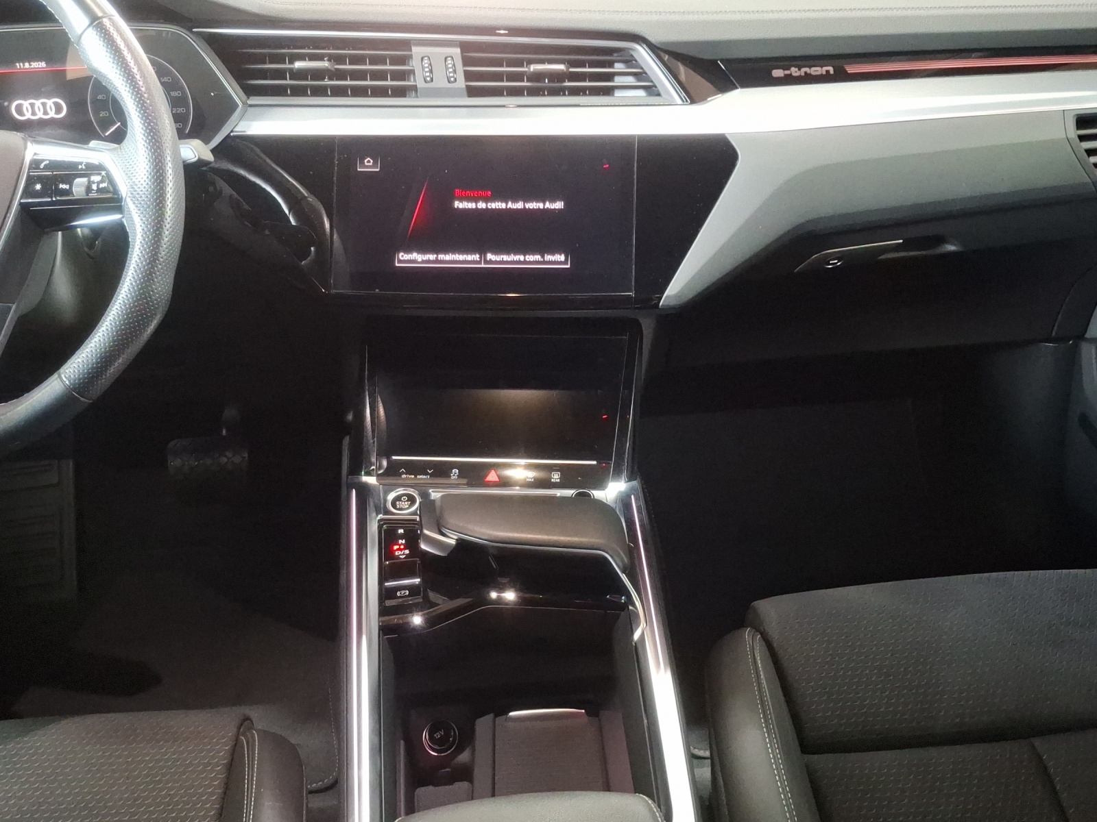 AUDI e-tron 55 Sportback S Line Black Edition quattro-image-10