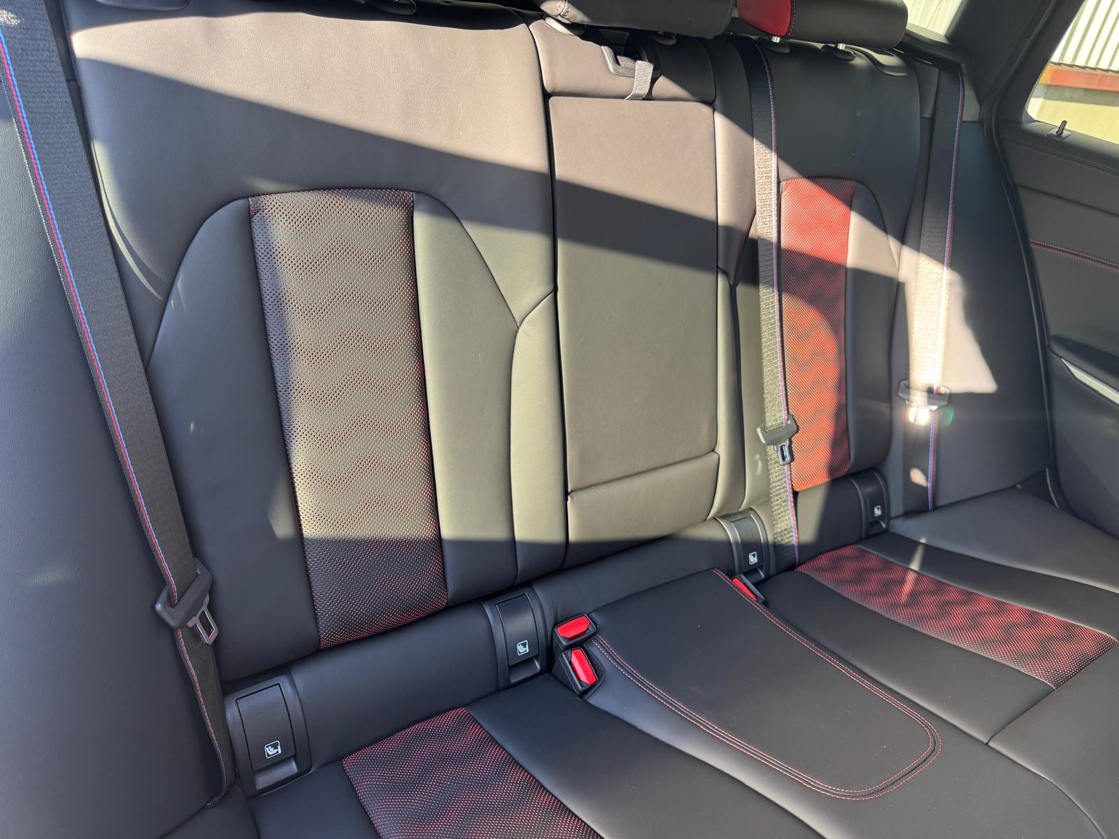 BMW M3 CS Touring xDrive-image-10