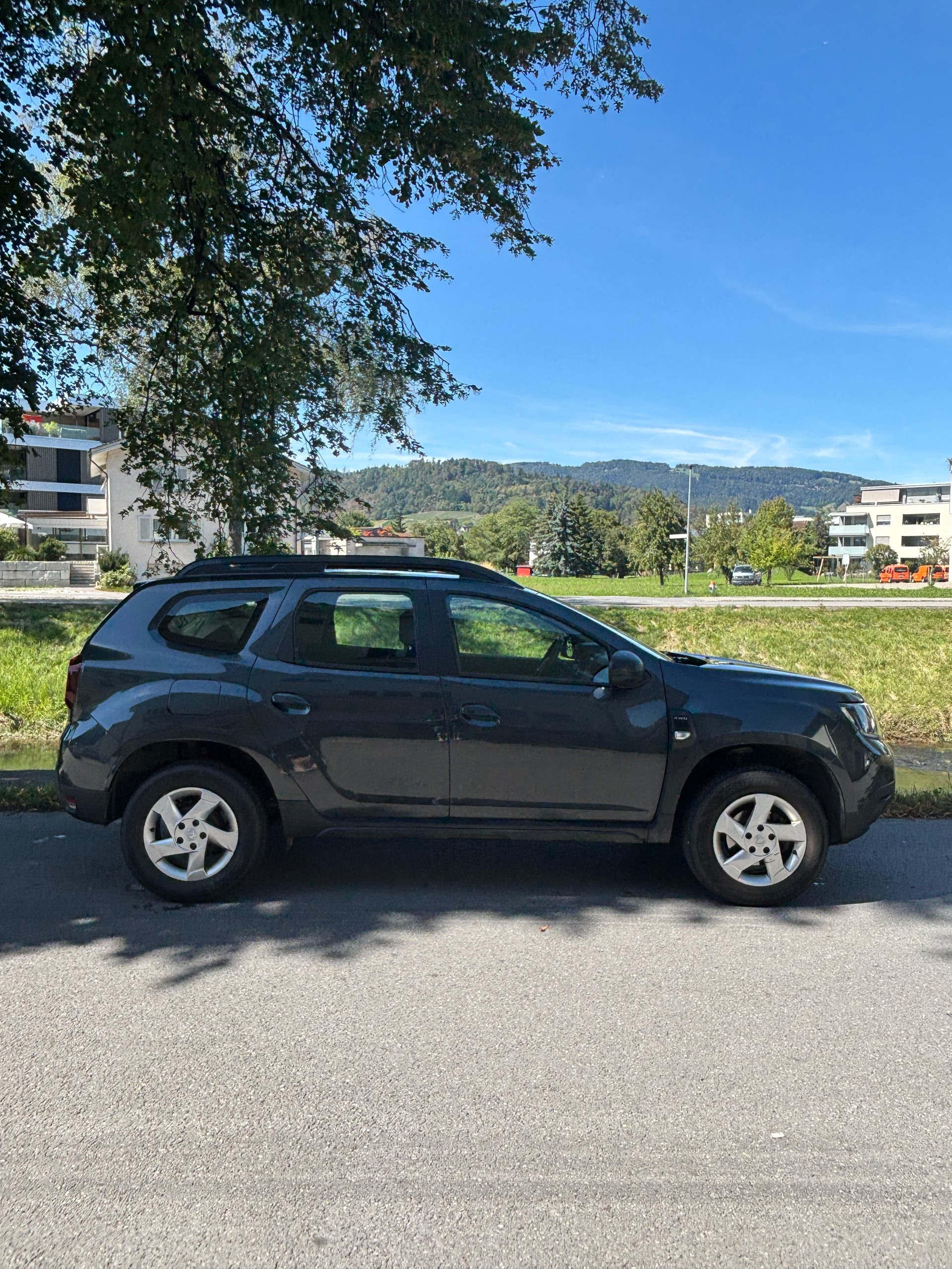 DACIA Duster SCe 115 Comfort 4x4-image-9
