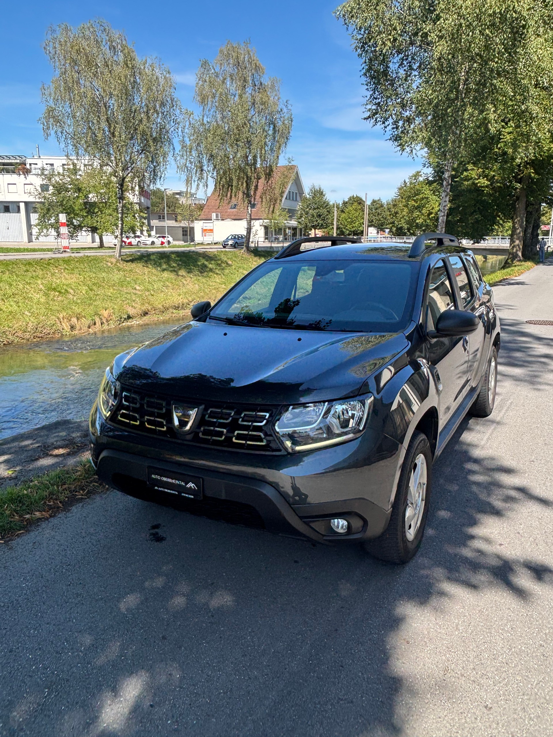 DACIA Duster SCe 115 Comfort 4x4-image-1