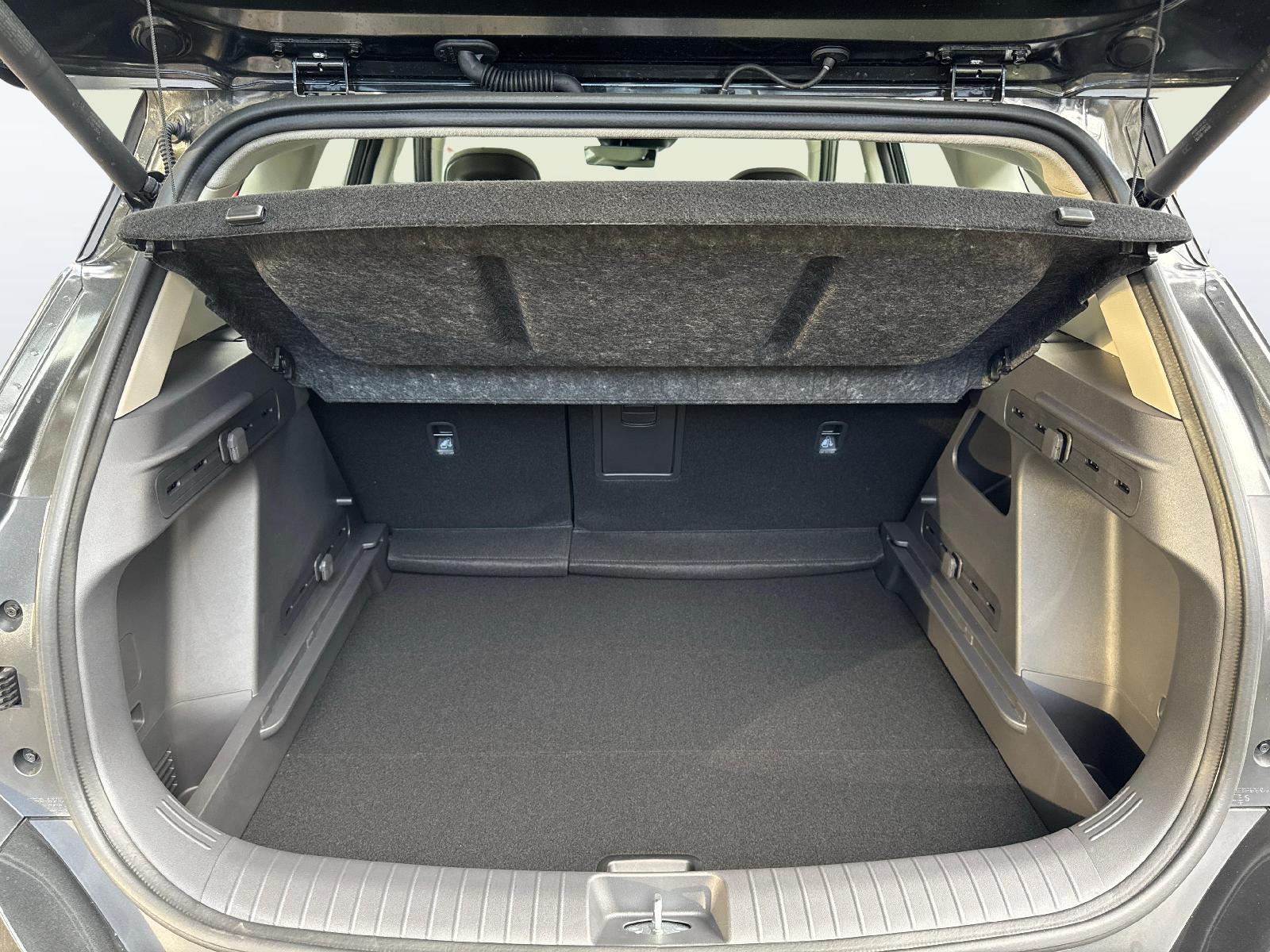 KIA Seltos 1.6 T-GDi Style-image-11