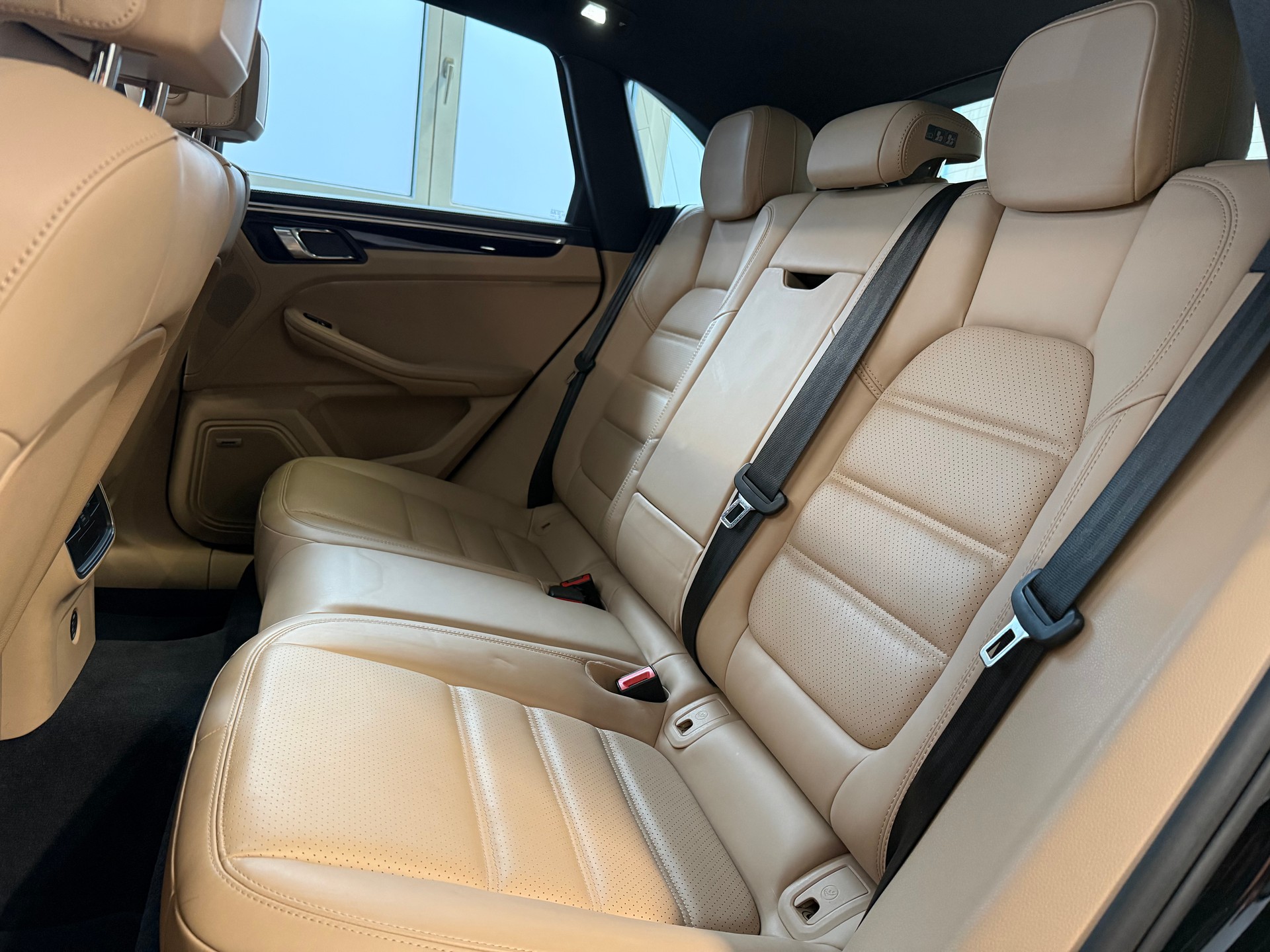 PORSCHE Macan S PDK-image-20