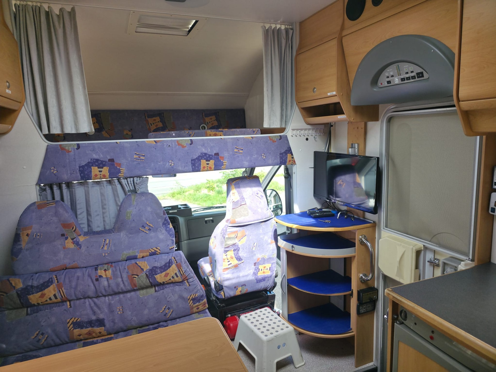 KNAUS Alkoven-image-13