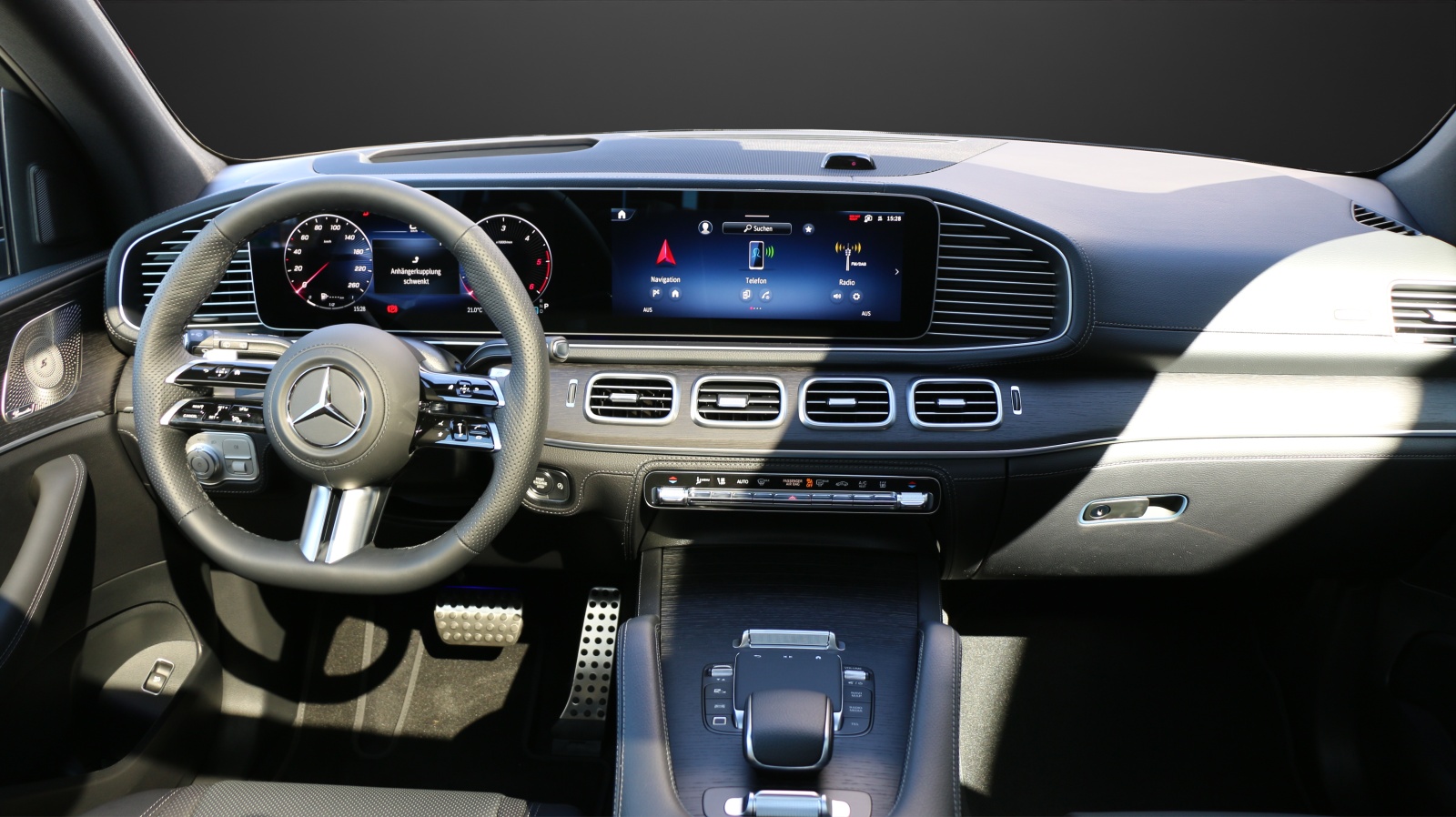 MERCEDES-BENZ GLE 450 d 4Matic-image-6