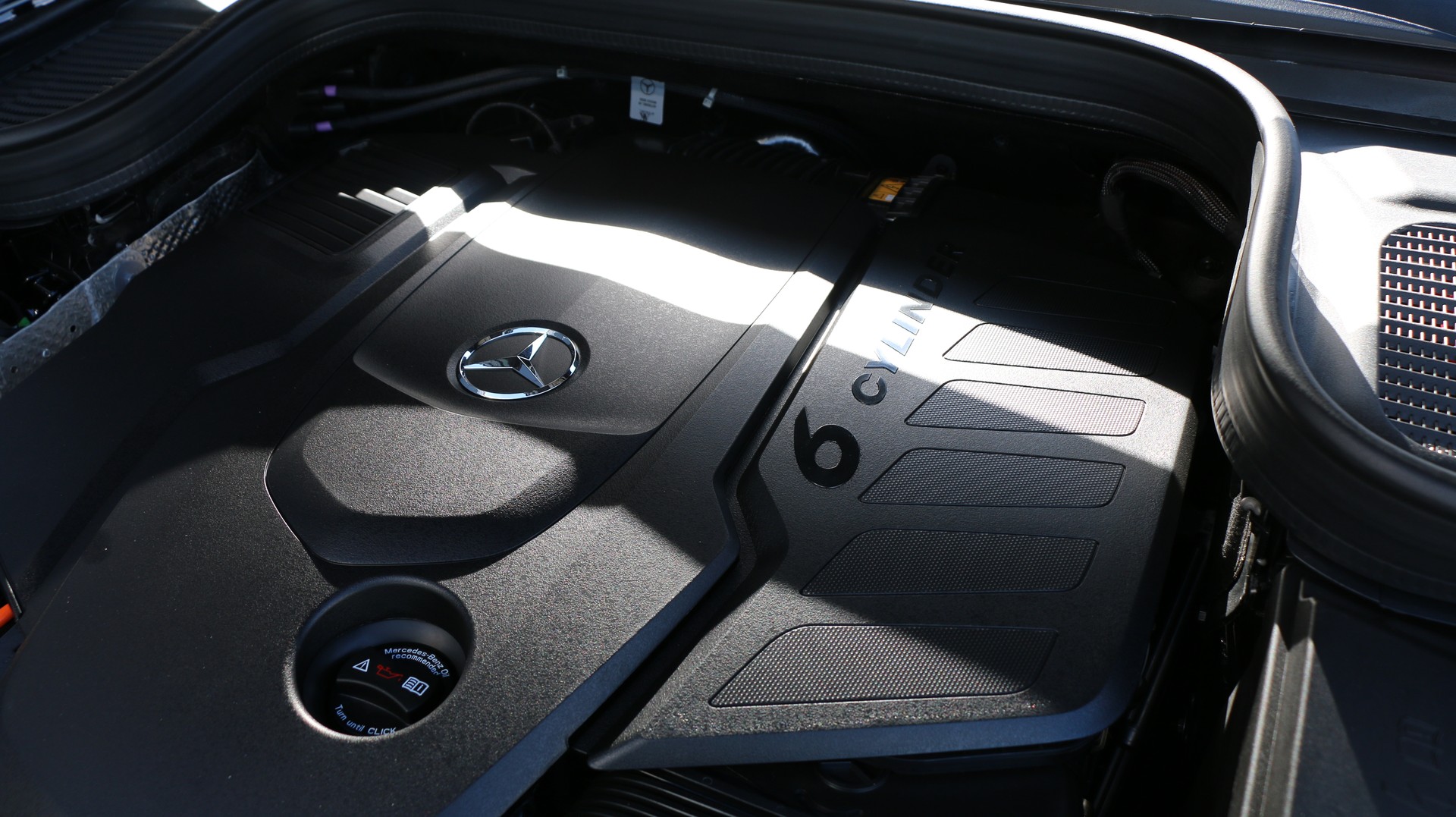 MERCEDES-BENZ GLE 450 d 4Matic-image-24
