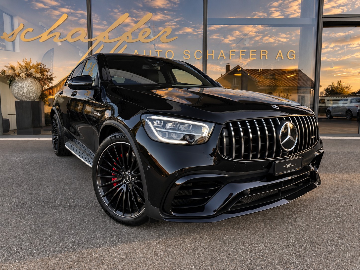 MERCEDES-BENZ GLC Coupé 63 S AMG 4Matic 9G-Tronic-showroom-element-2