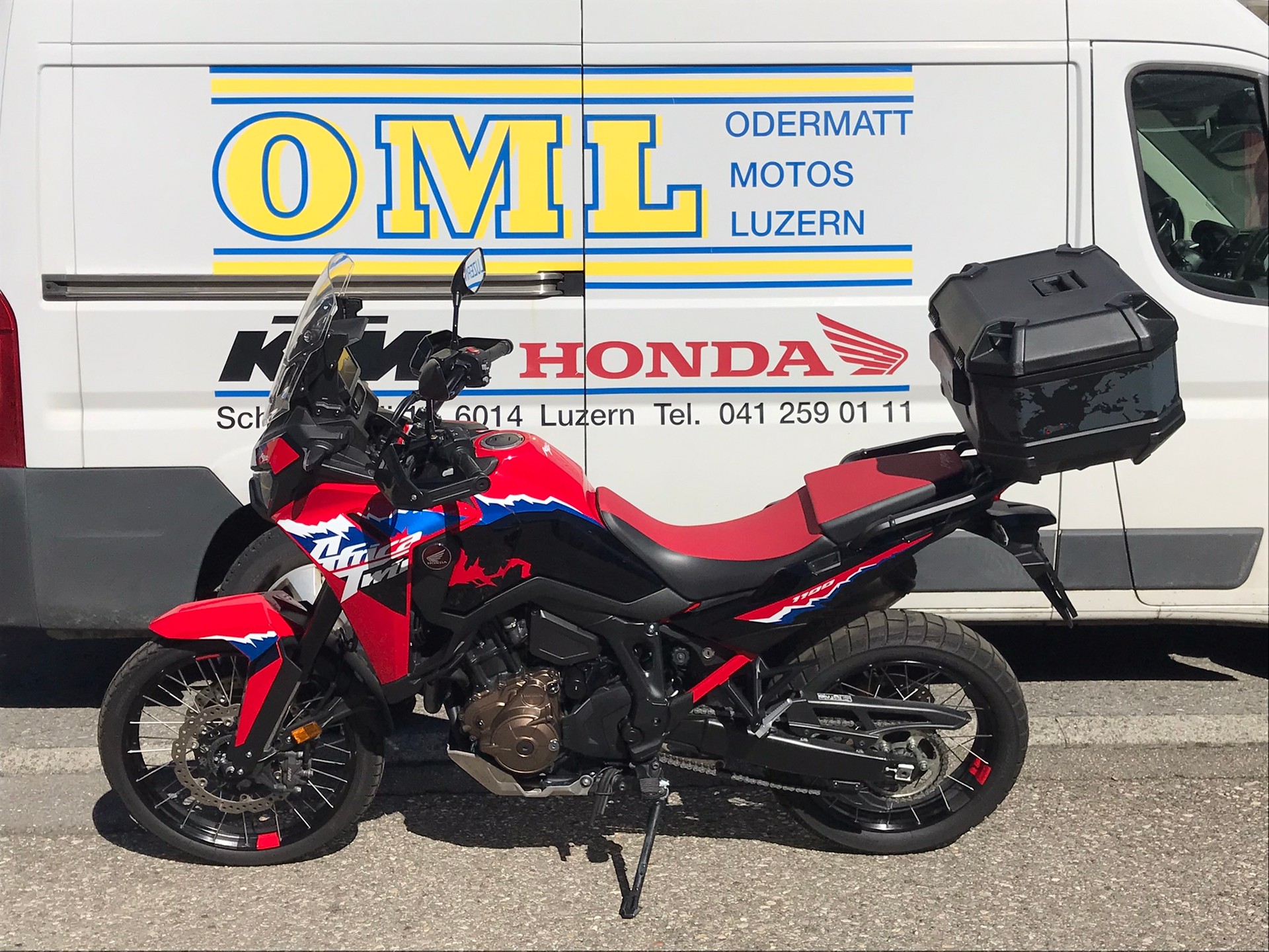 HONDA CRF 1100 DCT Africa Twin-showroom-element-1