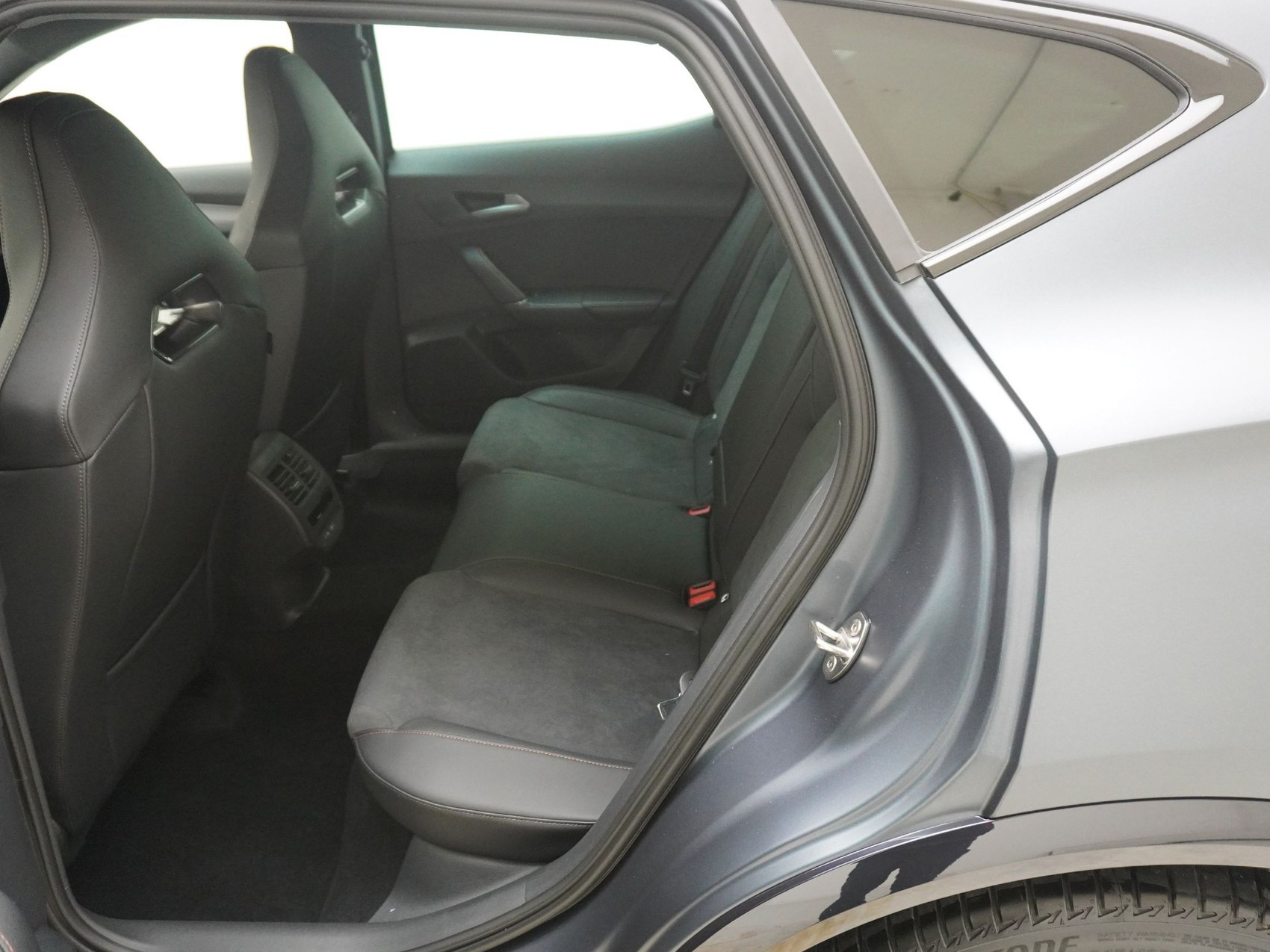 CUPRA Formentor 2.0 TSI VZ 4Drive DSG-image-16