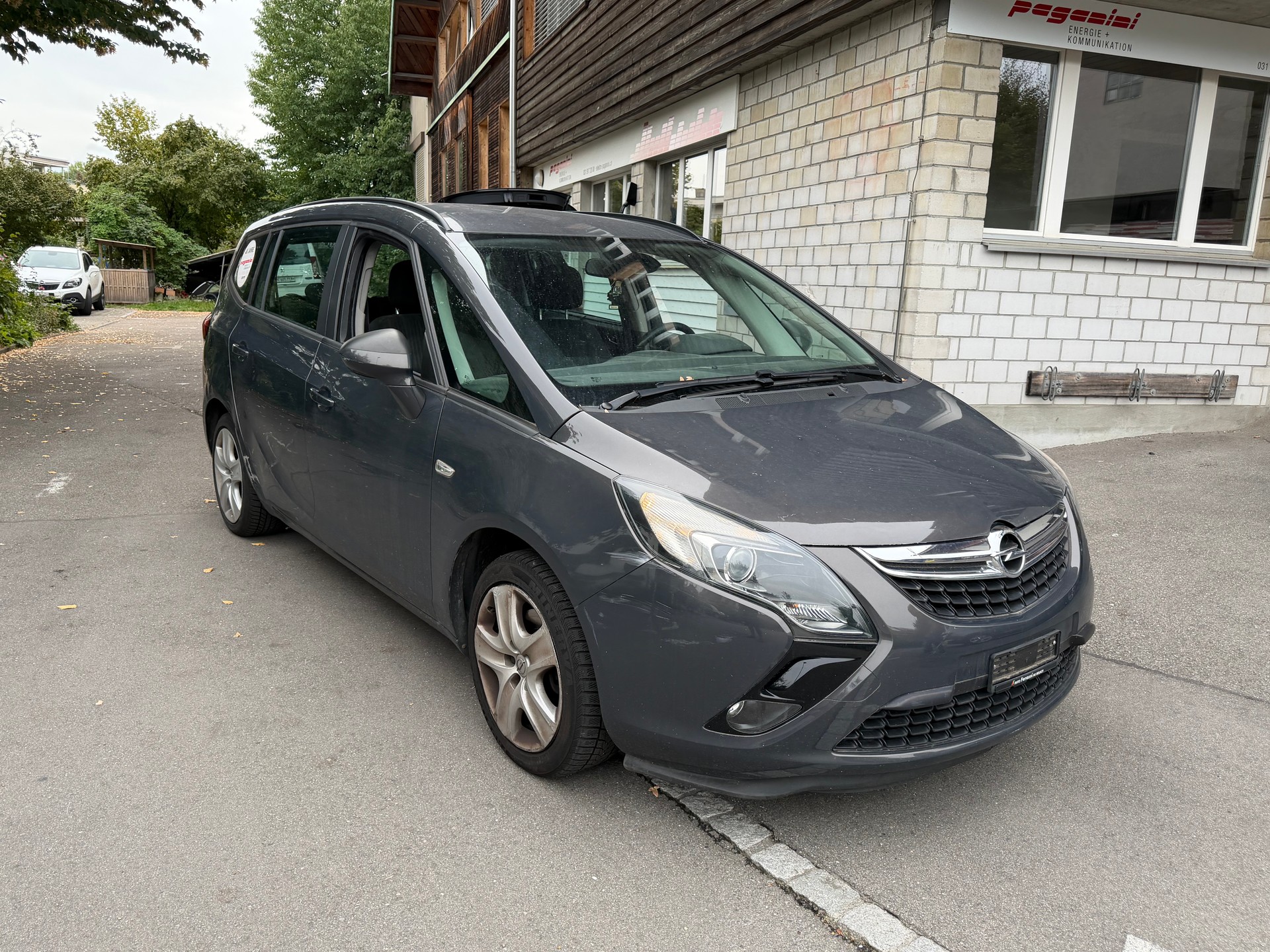 OPEL Zafira Tourer 1.4i 16V Turbo Automatic-image-2