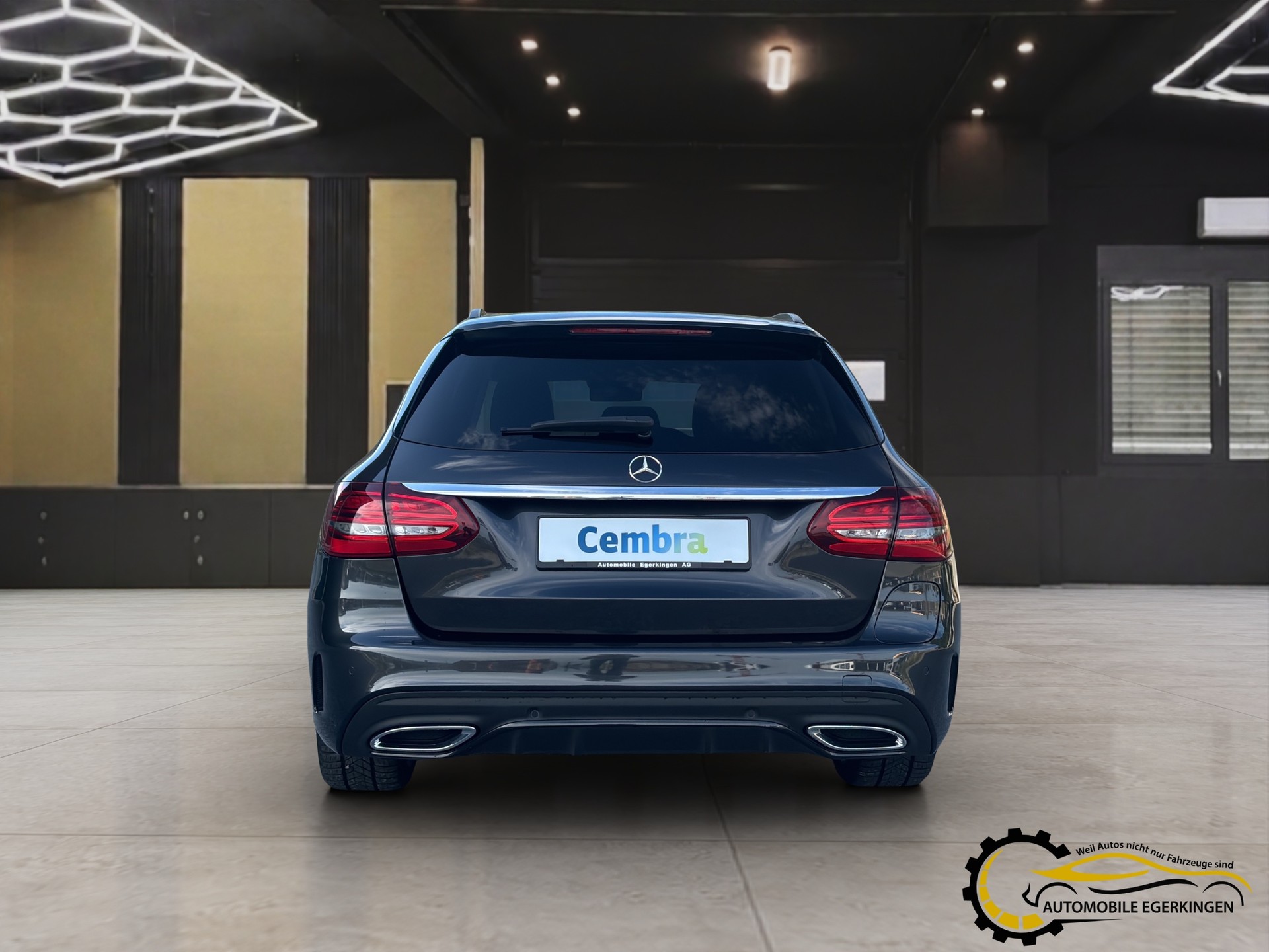 MERCEDES-BENZ C 300 de AMG Line Kombi-image-5