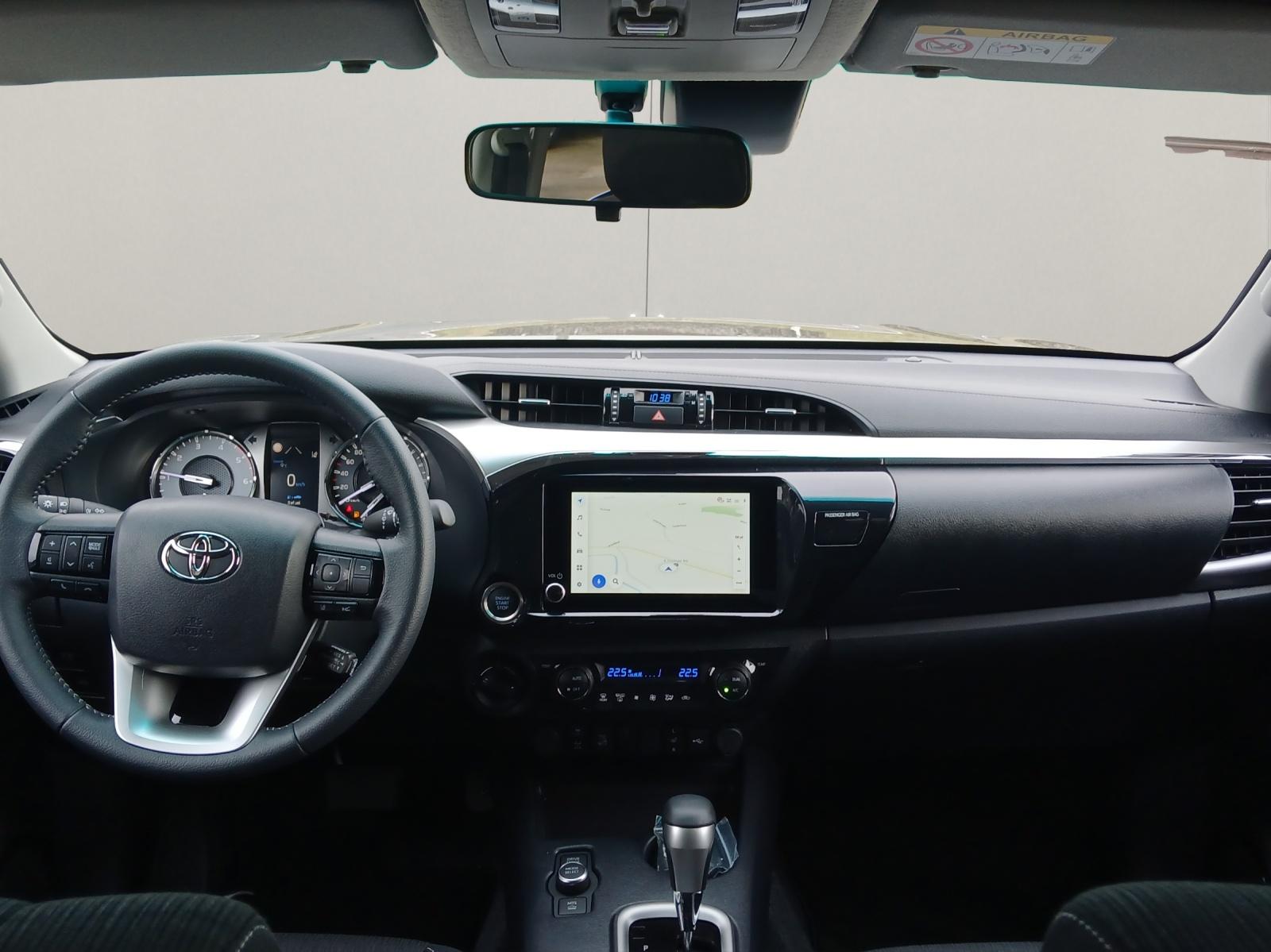TOYOTA Hilux Double Cab.-Pick-up 2.8 D-4D MHEV 204 Style-image-12