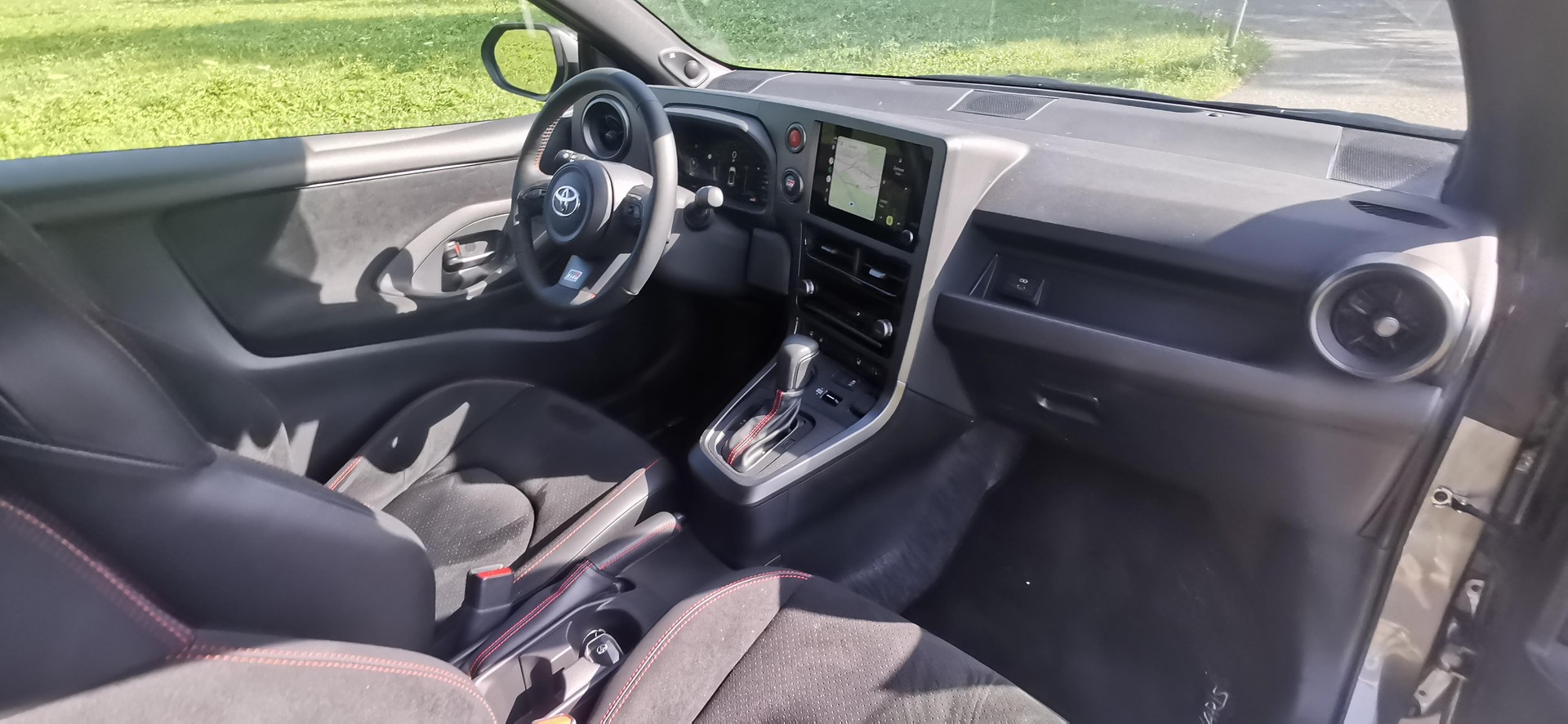 TOYOTA GR Yaris 1.6 Turbo Sport 4x4-image-4