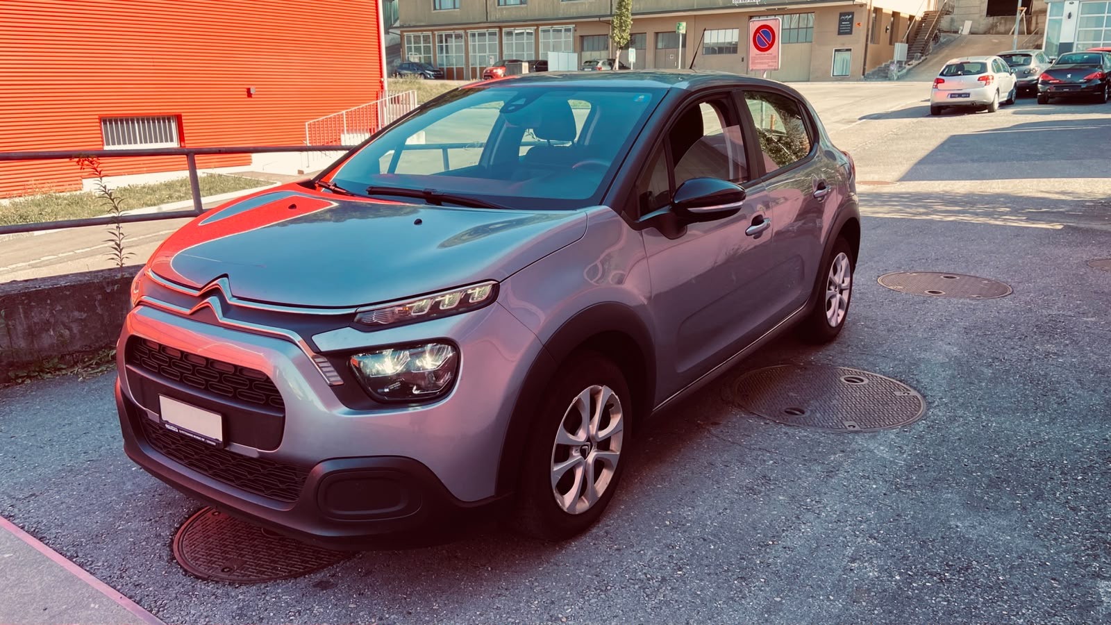 CITROEN C3 1.2i PureTech Feel-image-1