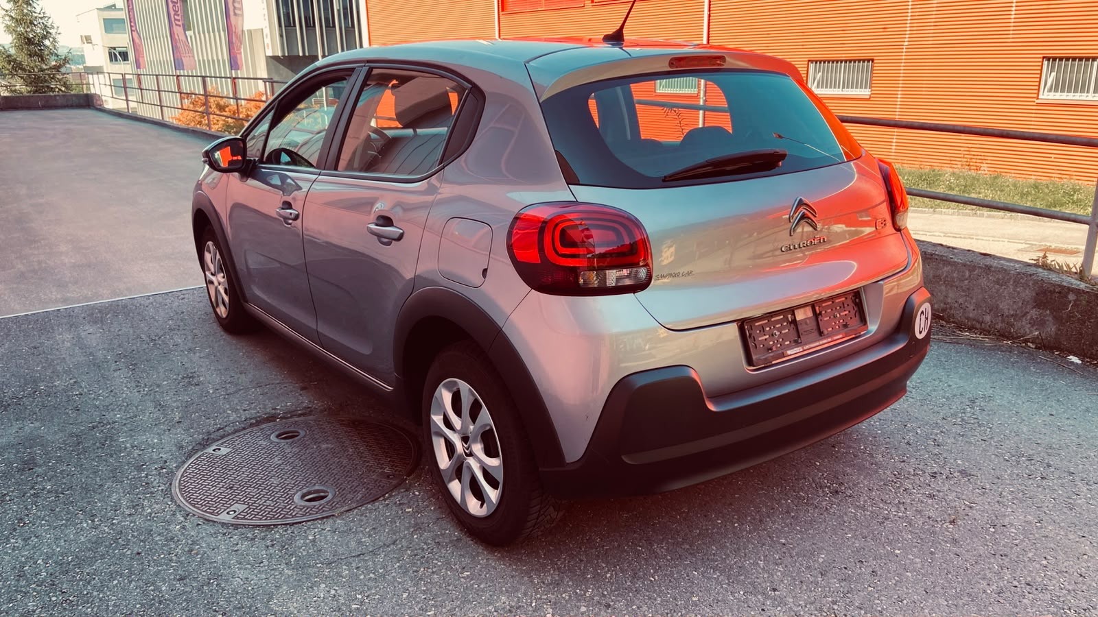 CITROEN C3 1.2i PureTech Feel-image-5