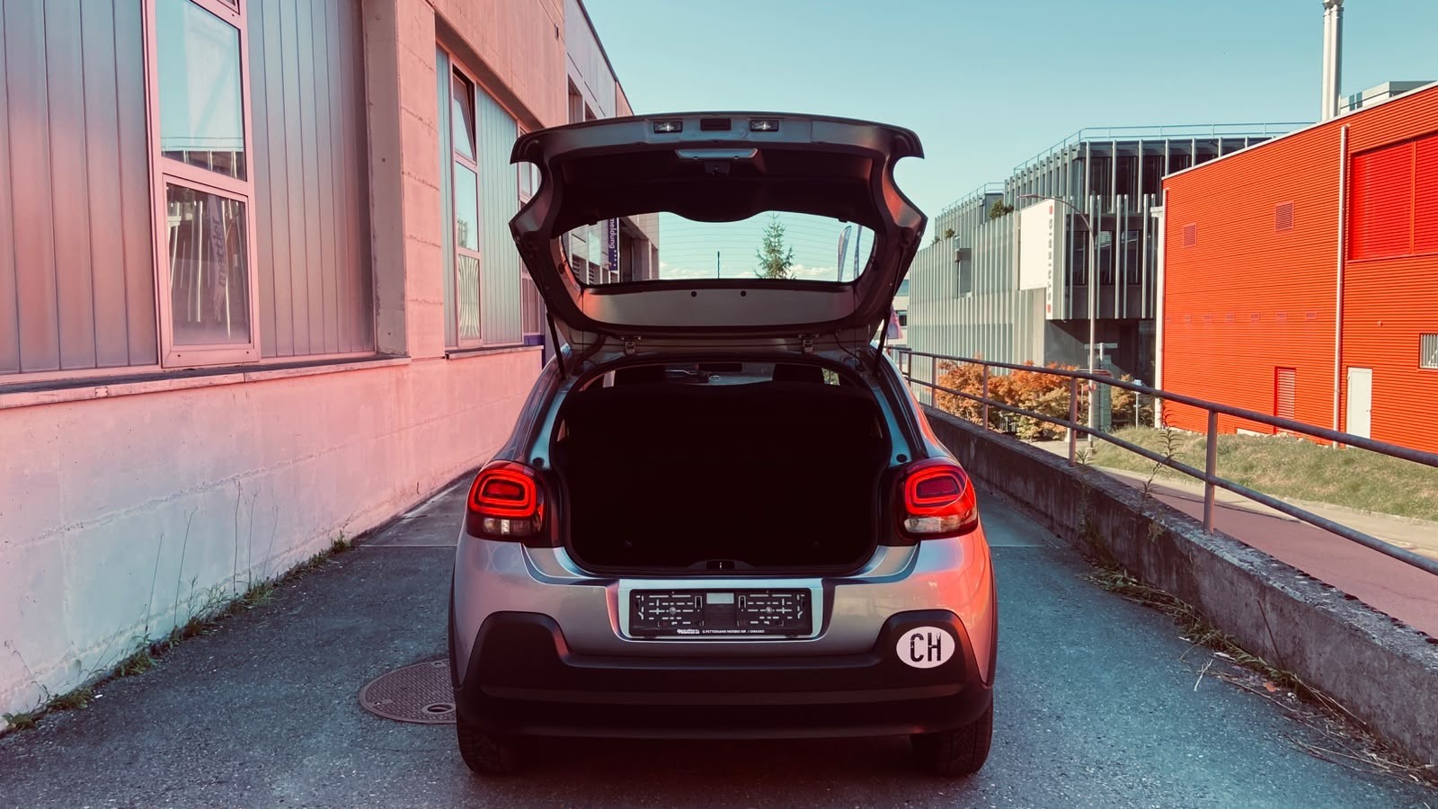 CITROEN C3 1.2i PureTech Feel-image-6