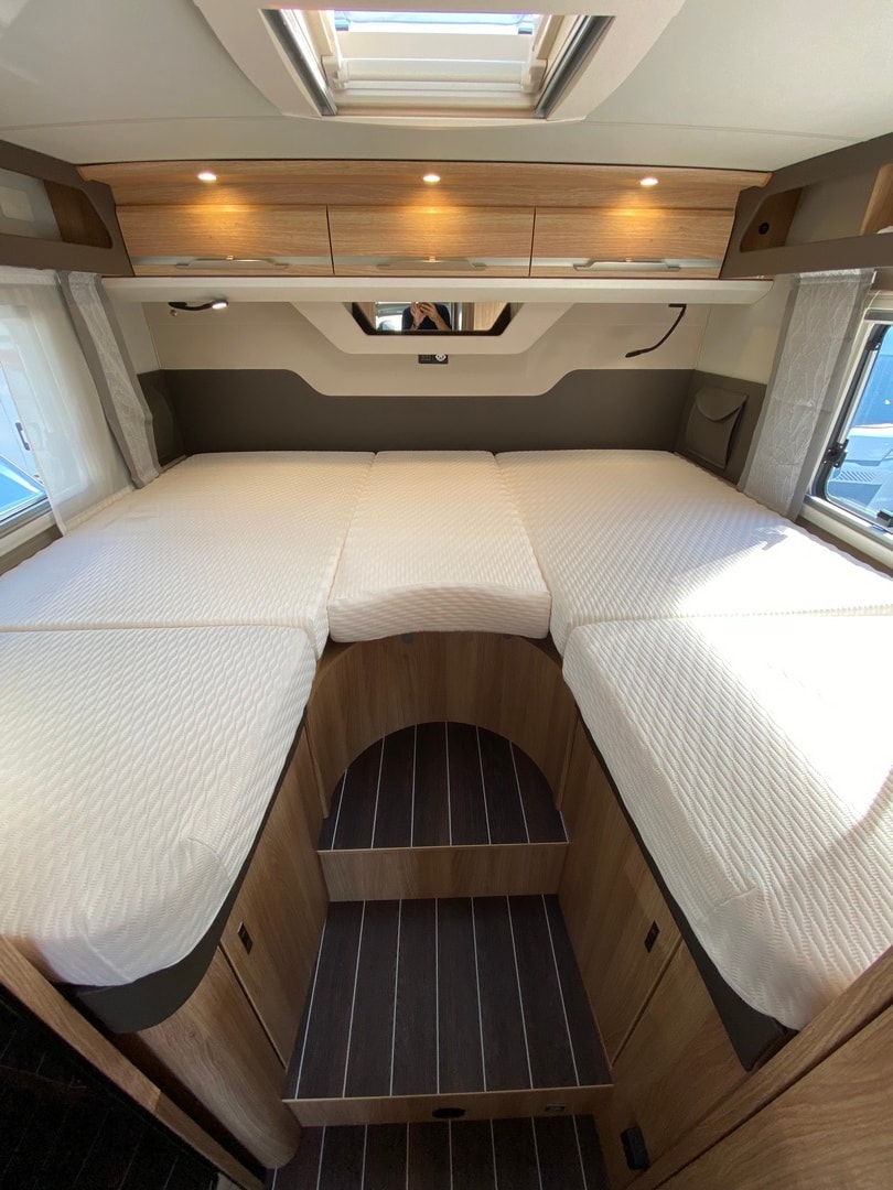 KNAUS Sky TI 650 MEG Platinum, Fiat Ducato 2.2MJ 180PS Automat-image-13