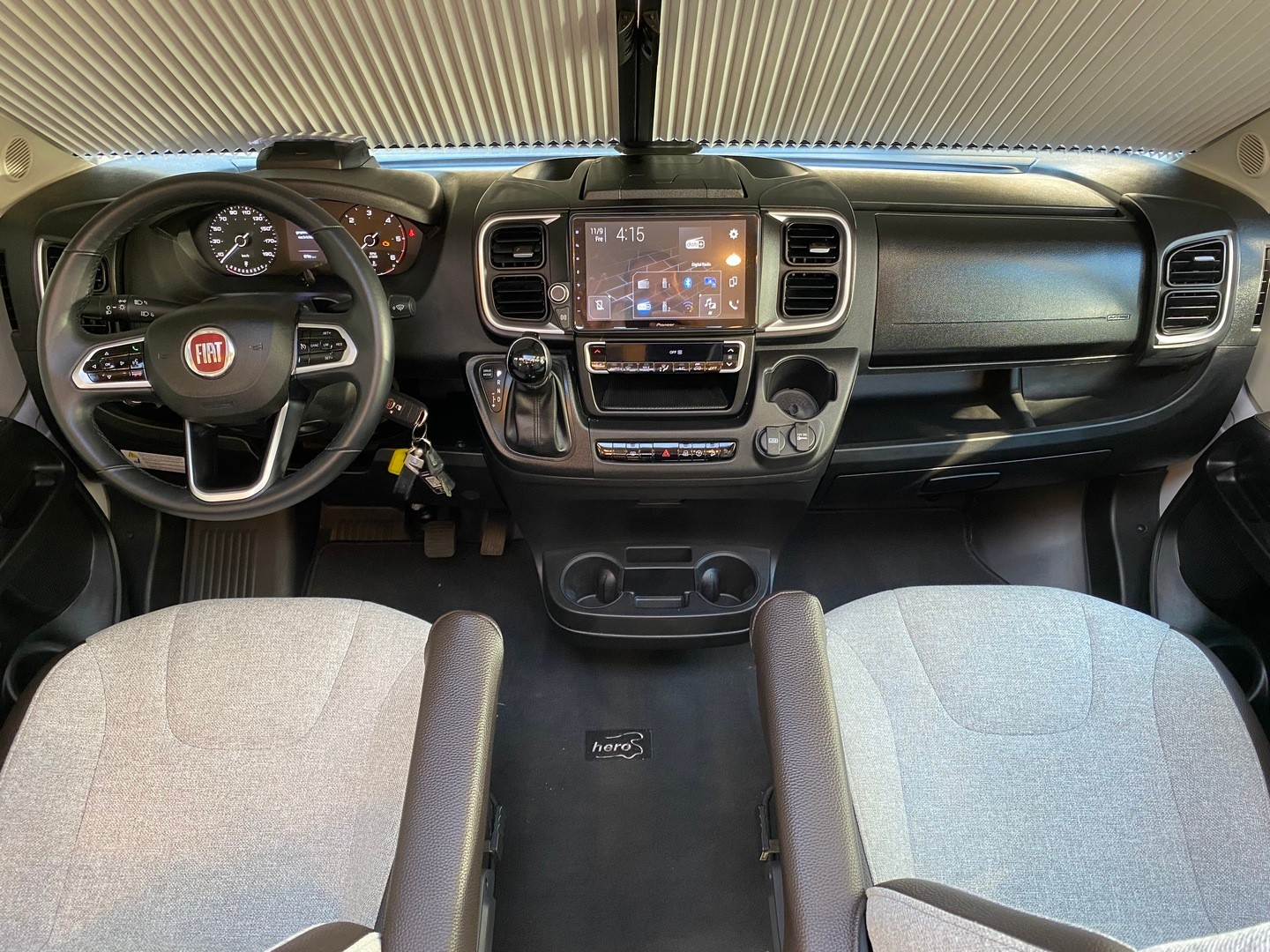 KNAUS Sky TI 650 MEG Platinum, Fiat Ducato 2.2MJ 180PS Automat-image-17