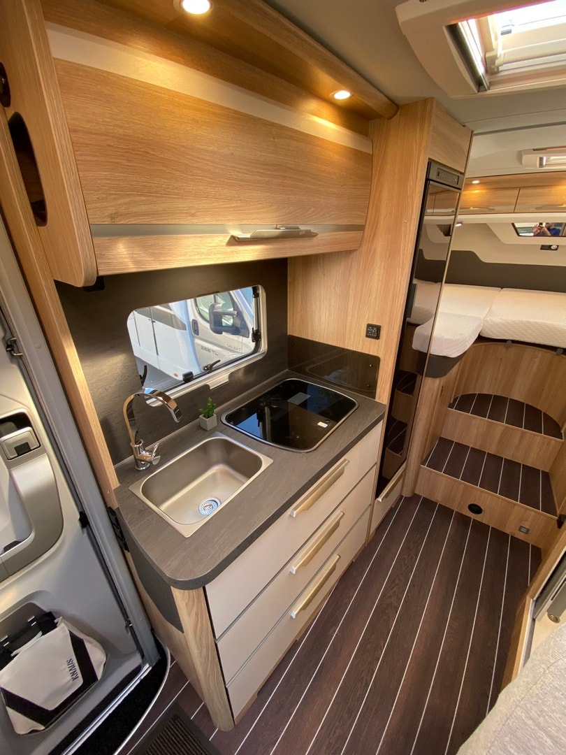 KNAUS Sky TI 650 MEG Platinum, Fiat Ducato 2.2MJ 180PS Automat-image-8