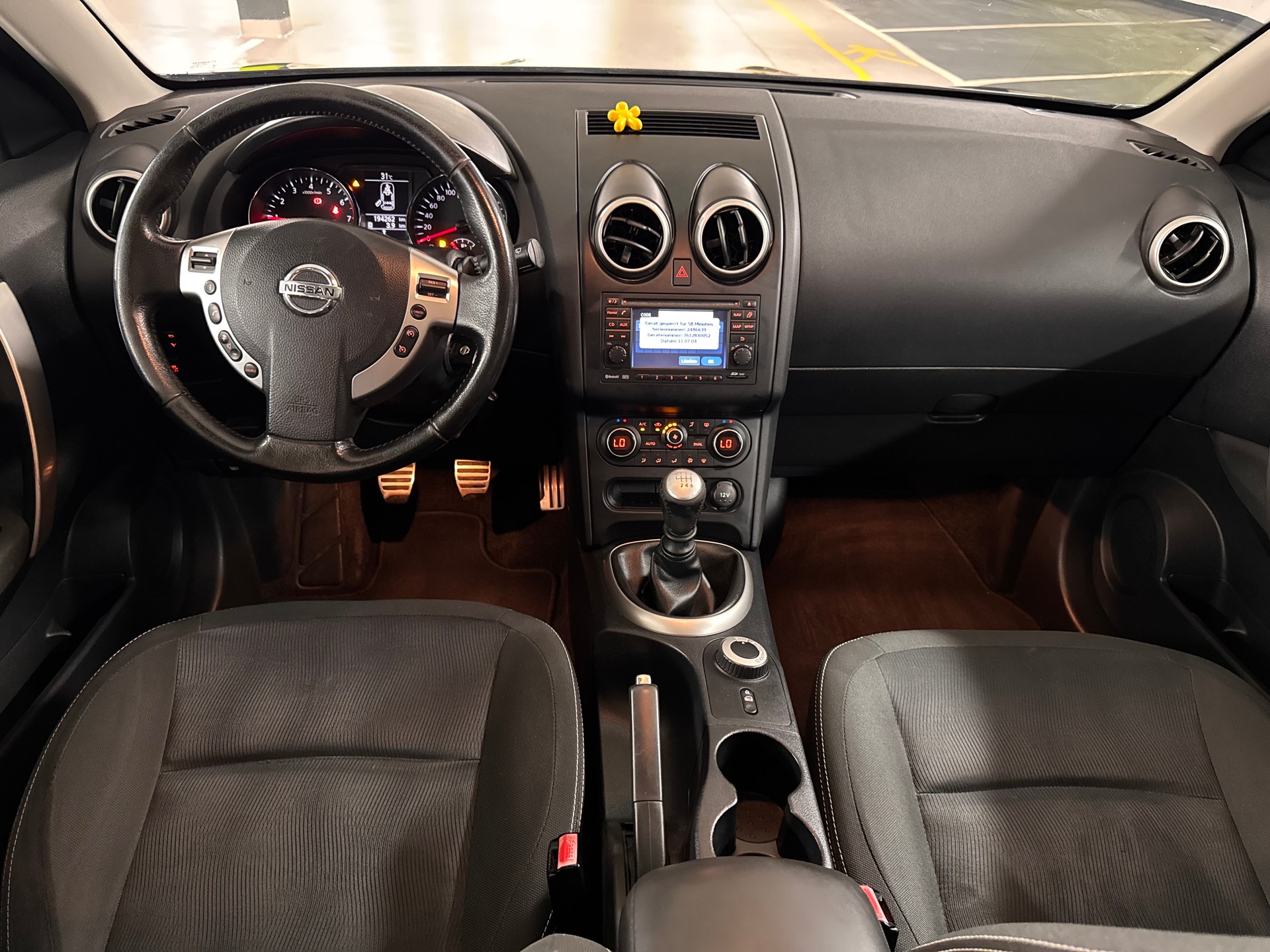 NISSAN Qashqai 2.0 4WD acenta-image-9