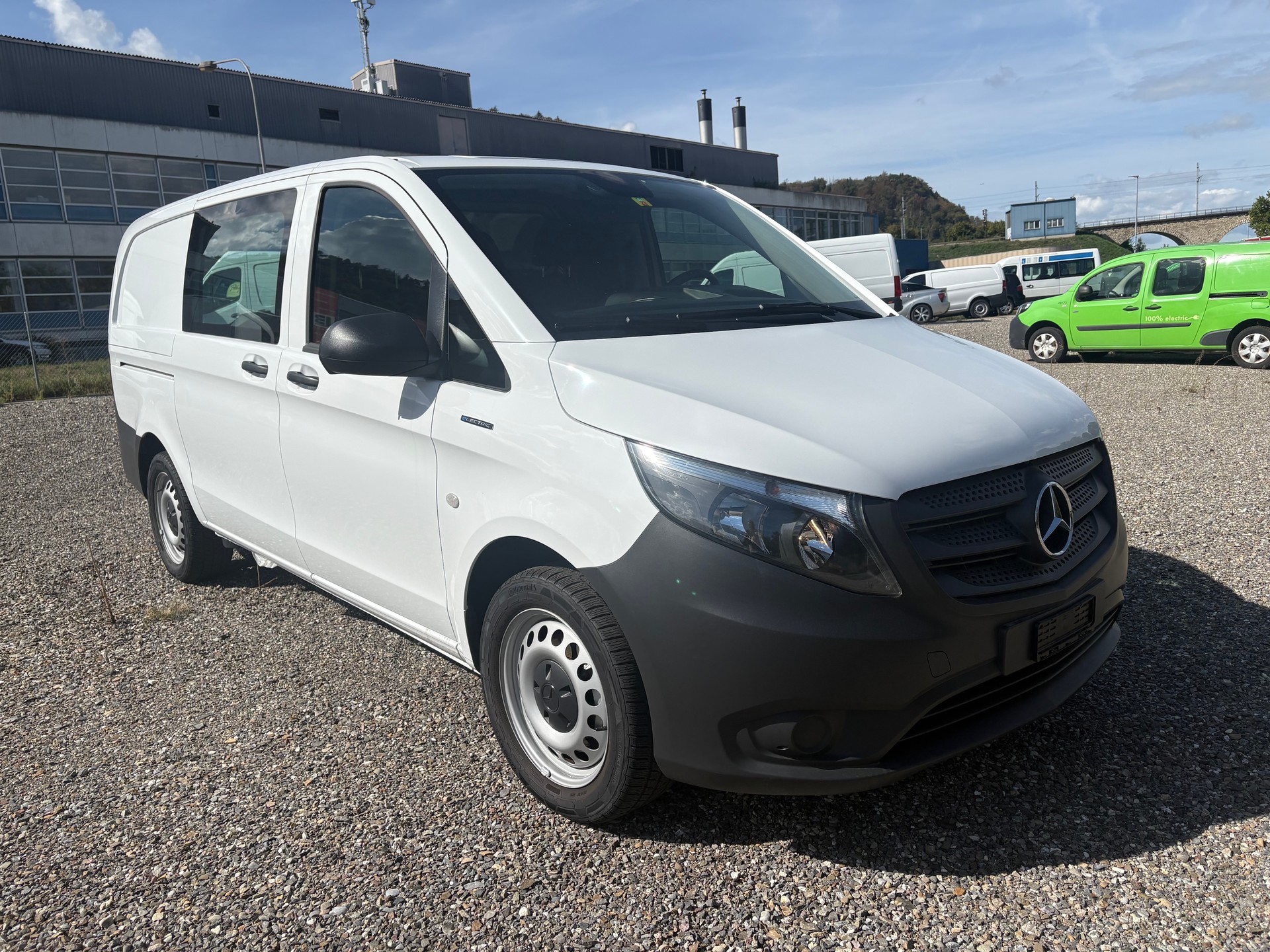 MERCEDES-BENZ eVito 112 Extralang-image-0