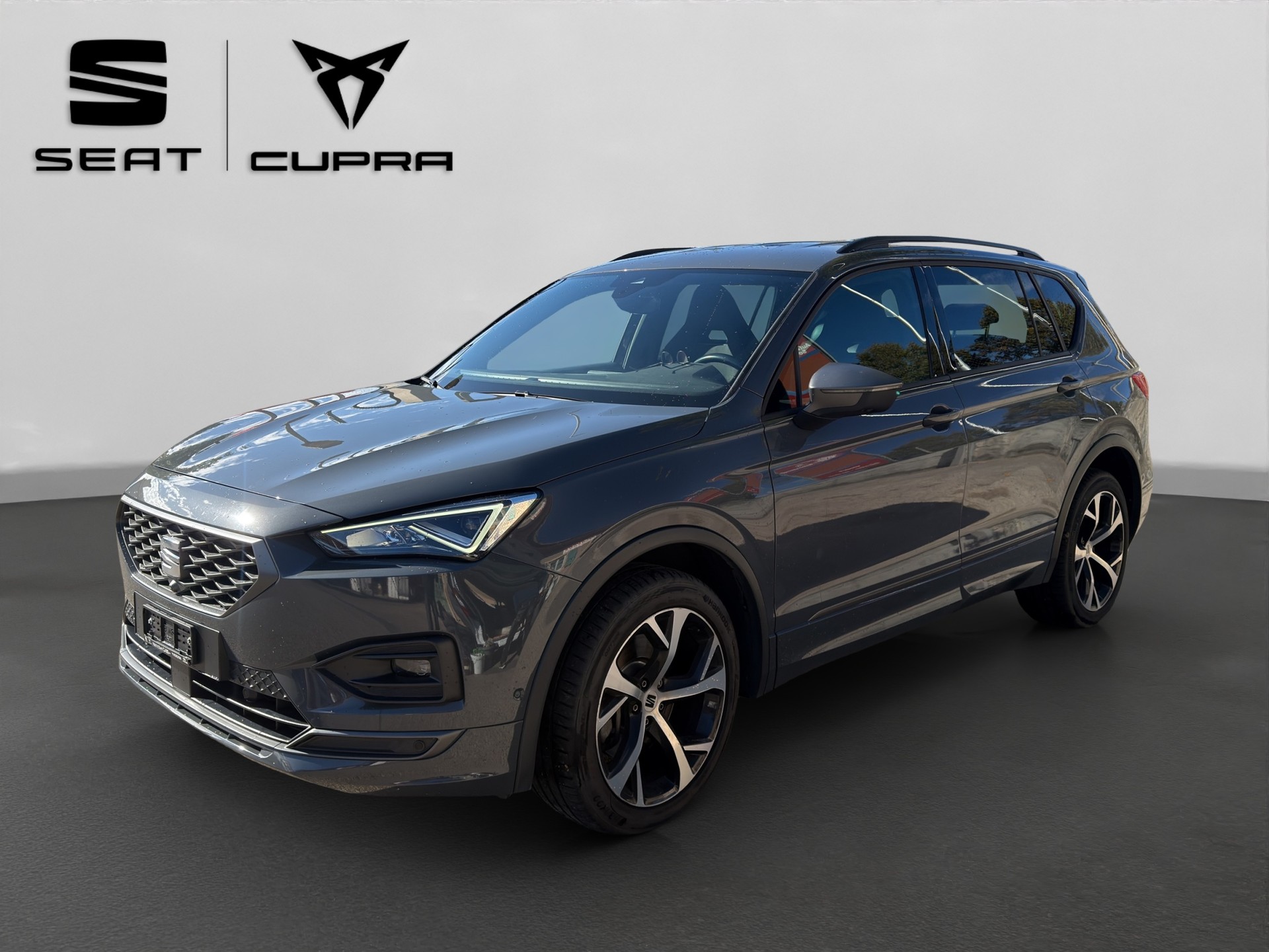 SEAT Tarraco 2.0TSI 4Drive Hola FR DSG-image-0