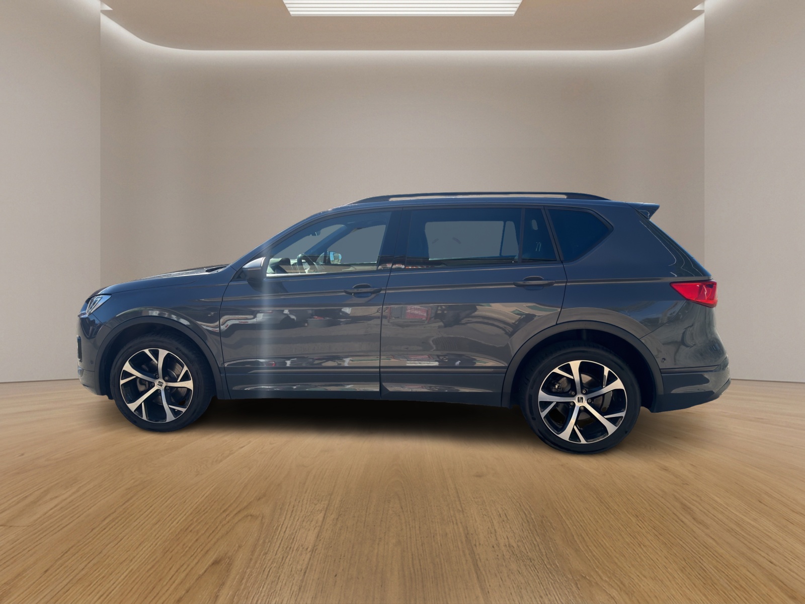 SEAT Tarraco 2.0TSI 4Drive Hola FR DSG-showroom-element-1