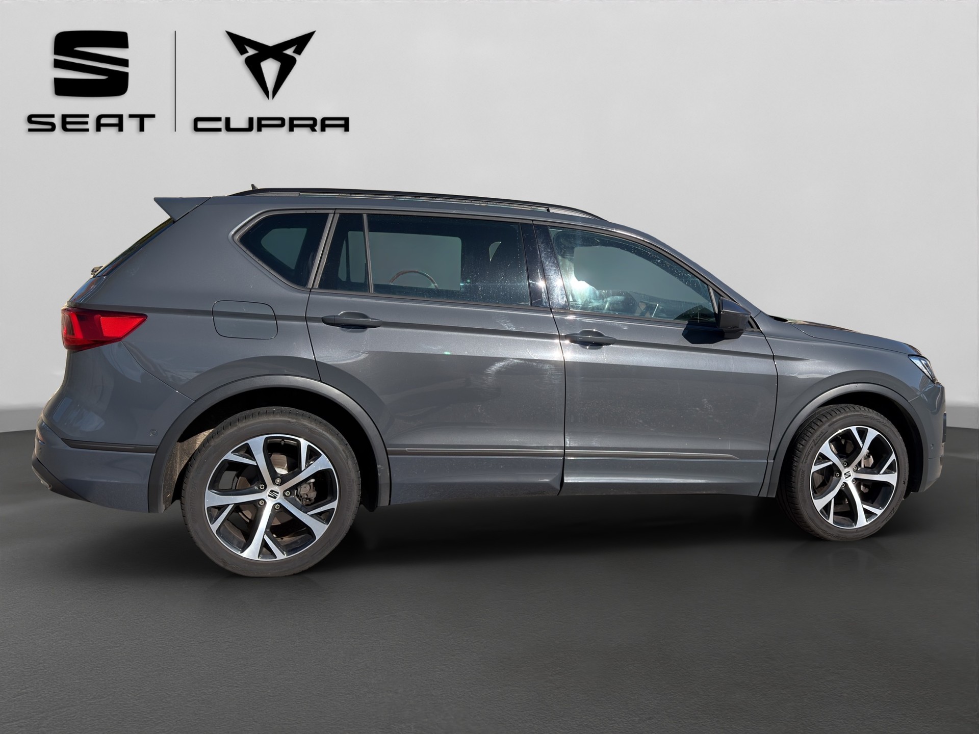 SEAT Tarraco 2.0TSI 4Drive Hola FR DSG-image-5