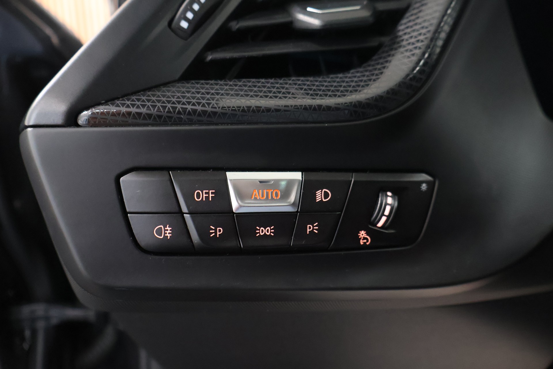 BMW M135i xDrive Steptronic-image-20