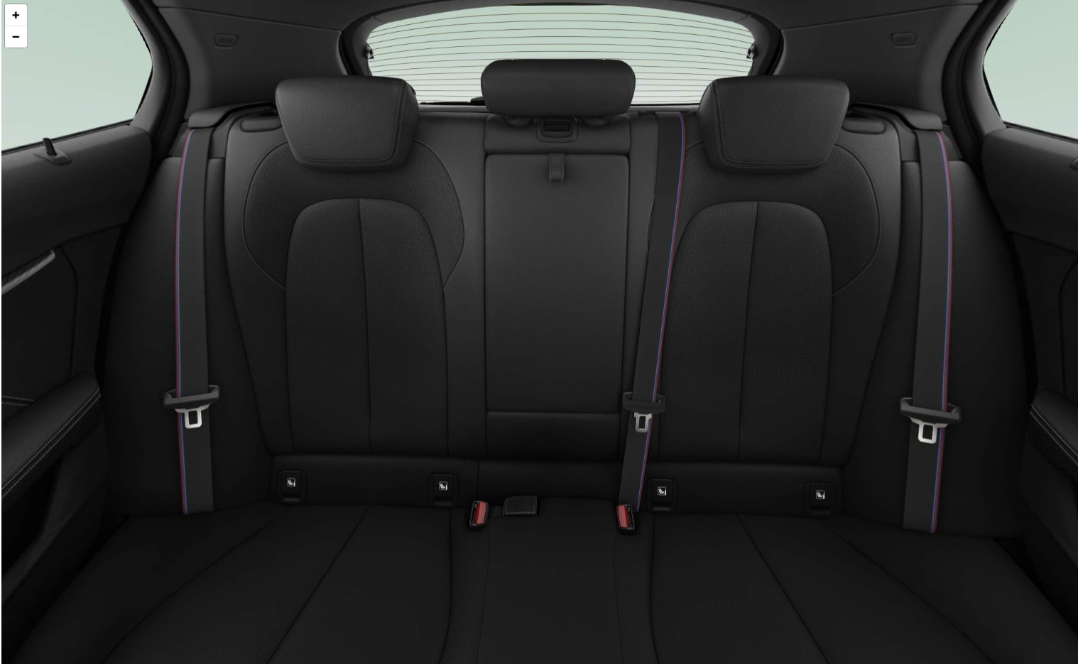 BMW M135i xDrive Steptronic-image-5