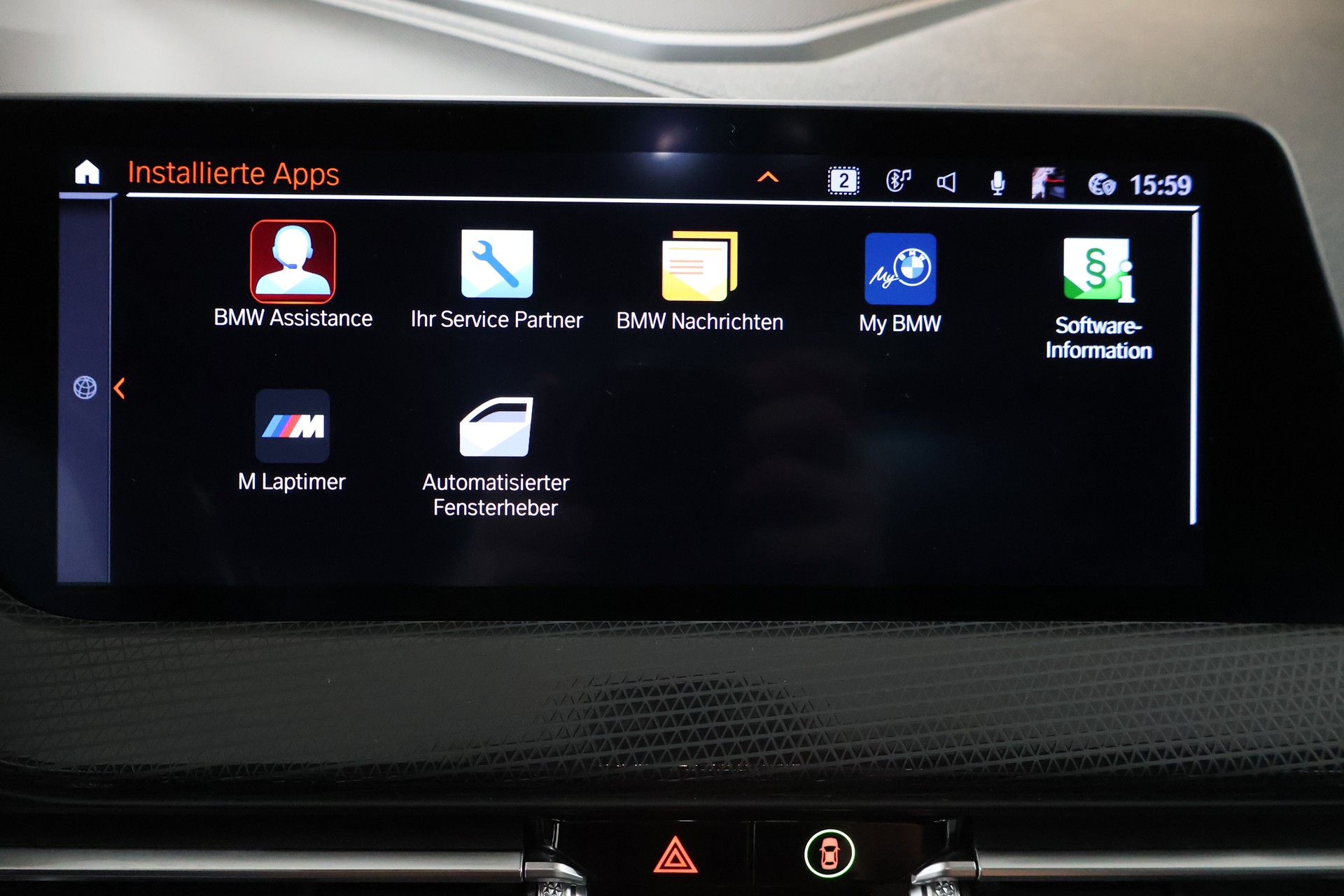 BMW M135i xDrive Steptronic-image-27