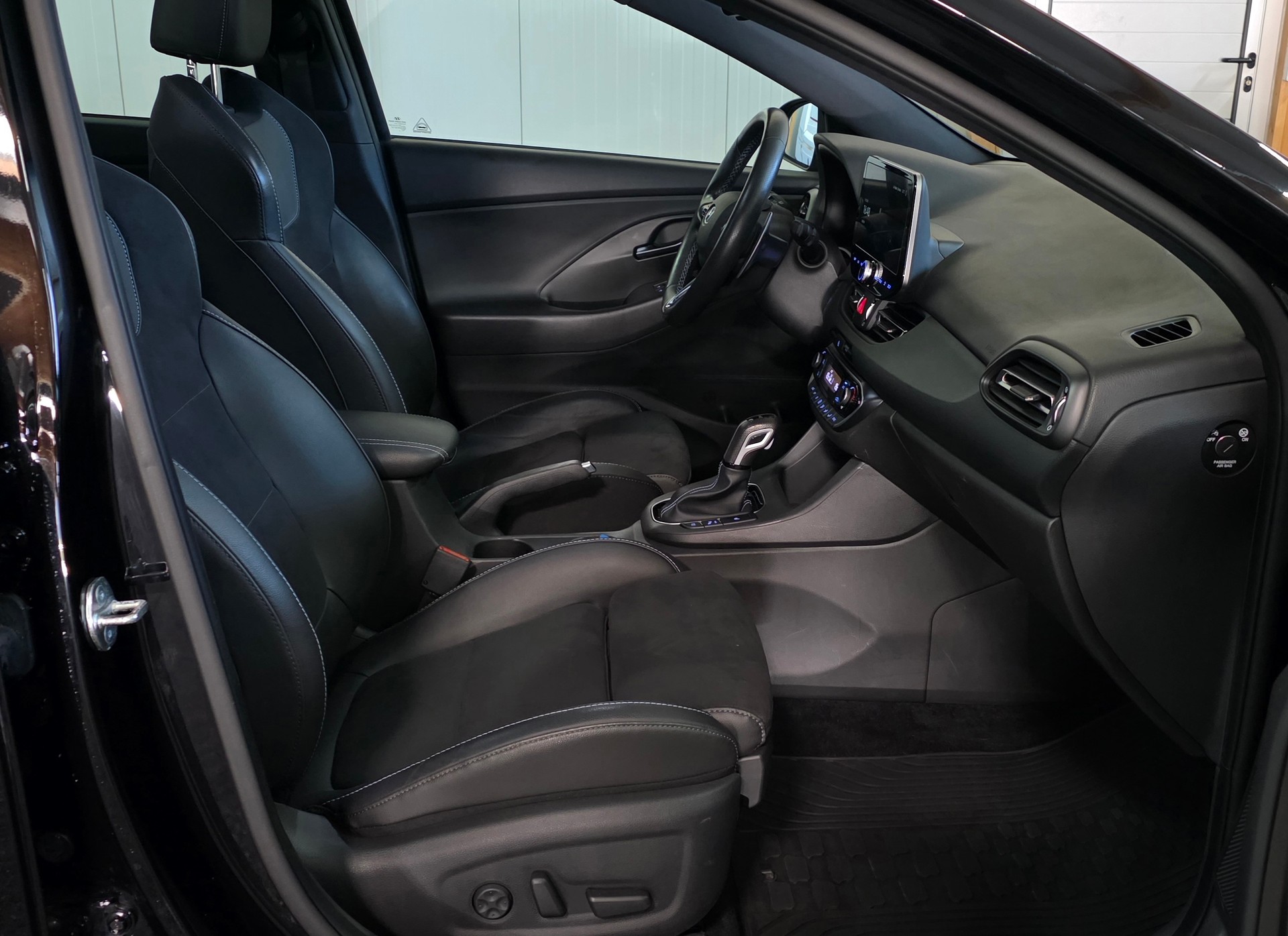 HYUNDAI i30 2.0 T-GDi N DCT *Spurhalte- & Abstandsassistent*Sitz-& Lenkradheizung*CarPlay&AndroidAuto*Rückfahrkamera*-image-23