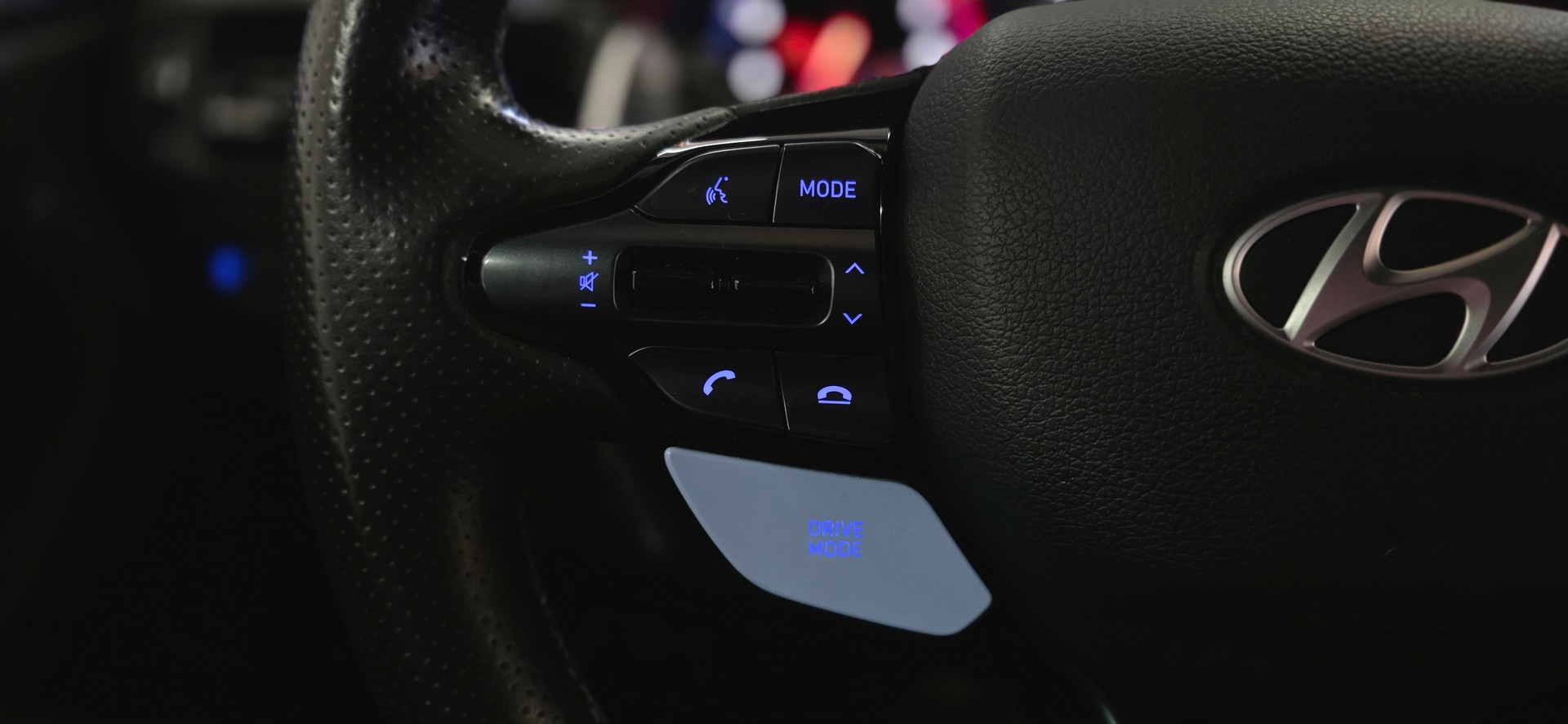 HYUNDAI i30 2.0 T-GDi N DCT *Spurhalte- & Abstandsassistent*Sitz-& Lenkradheizung*CarPlay&AndroidAuto*Rückfahrkamera*-image-14