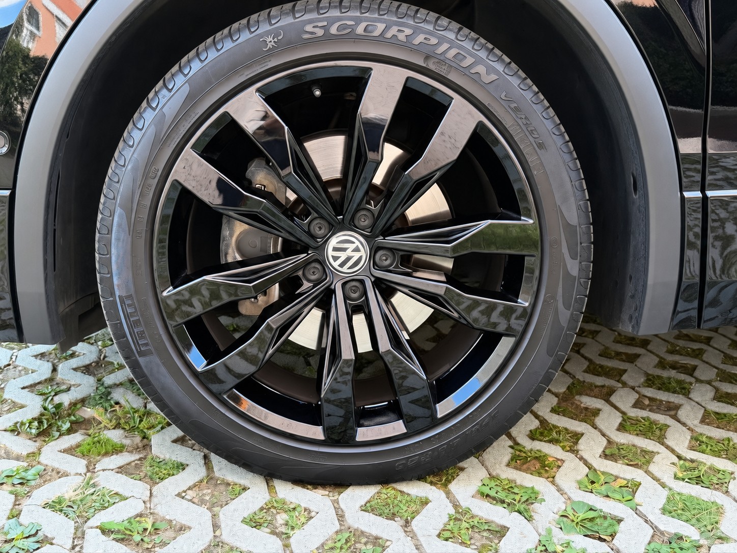 VW Tiguan 2.0TSI Highline 4Motion DSG-image-7