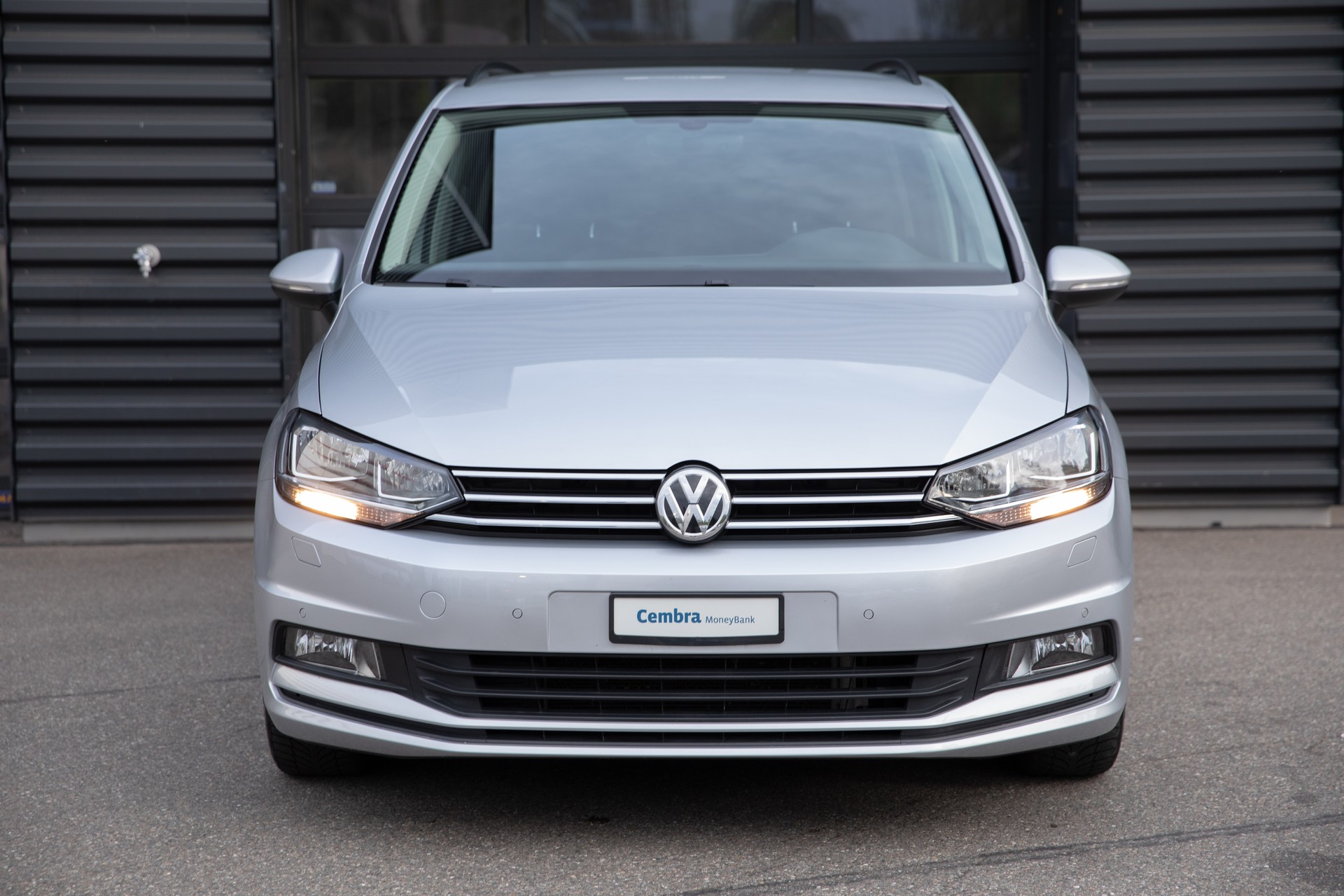VW Touran 1.6 TDI BlueMotion Technology Comfortline DSG-image-1