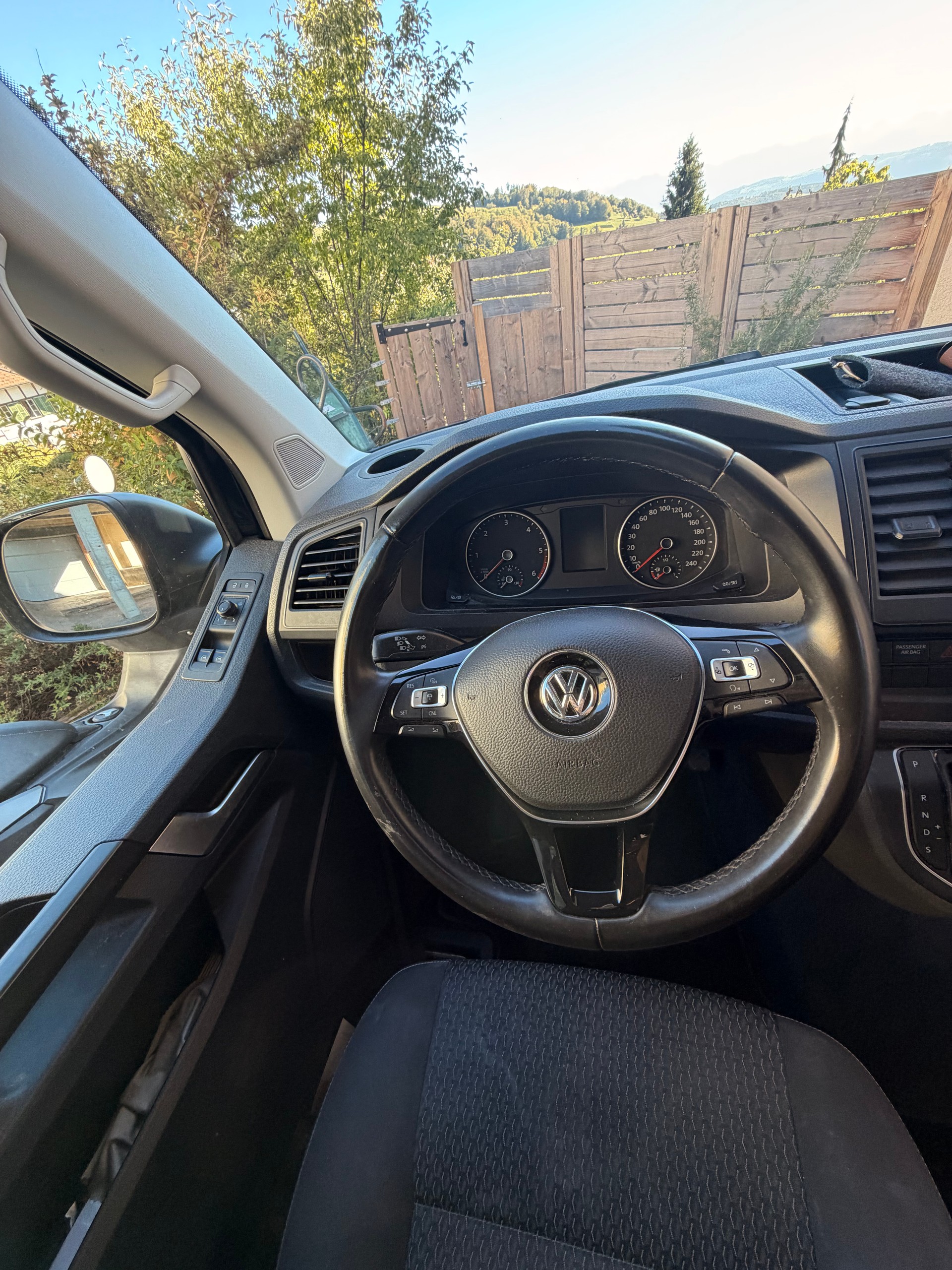 VW 2.0 TDI 150 Trendline DSG-image-3