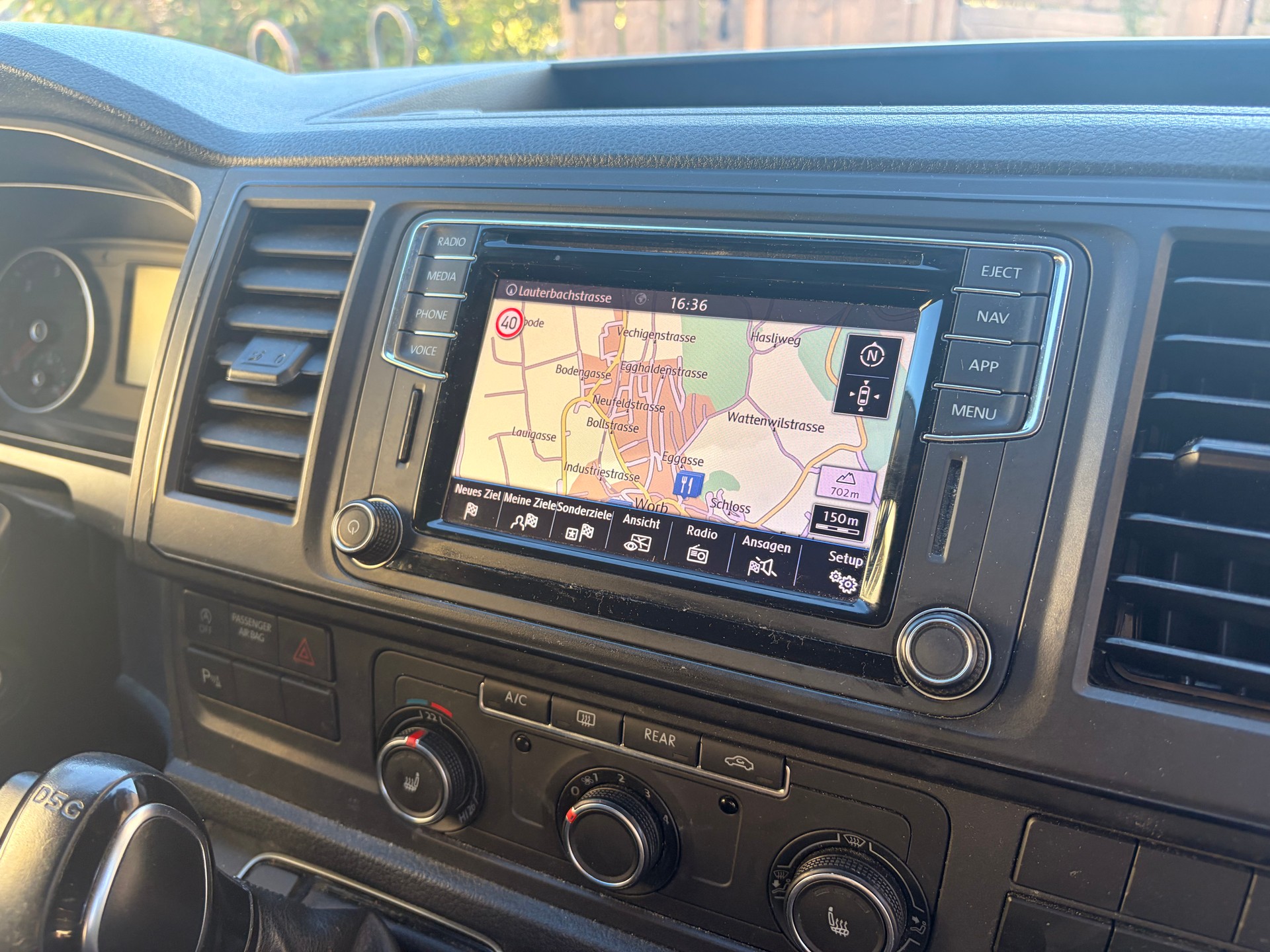 VW 2.0 TDI 150 Trendline DSG-image-2