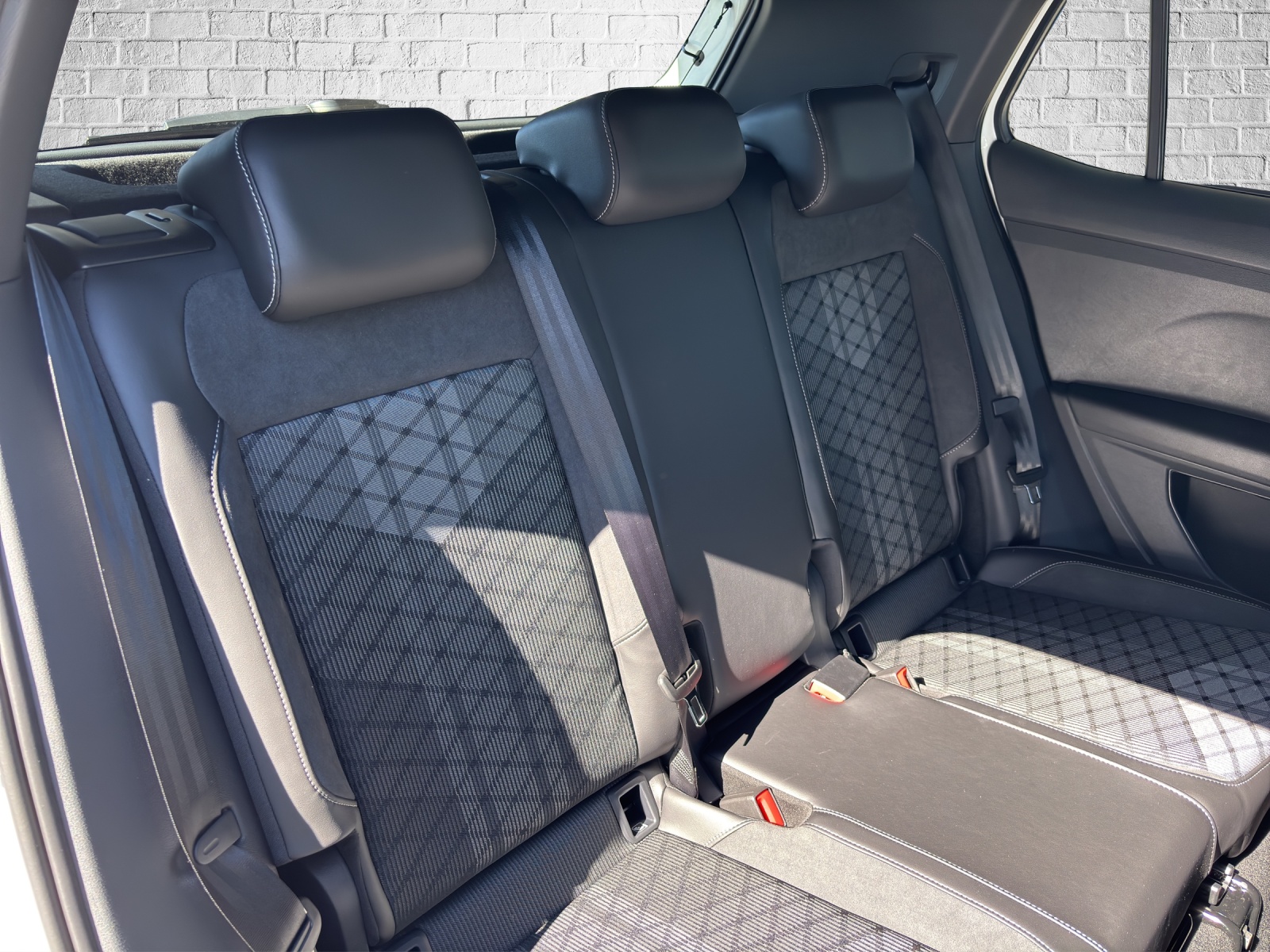 VW T-Cross 1.5 TSI EVO ACT R-Line DSG-image-15