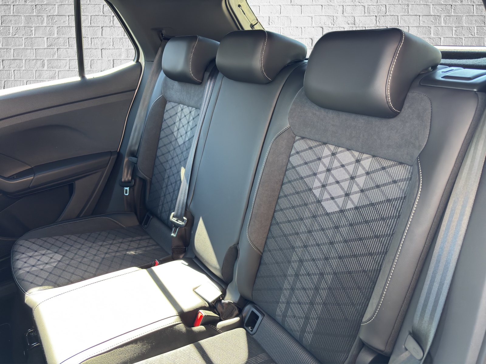 VW T-Cross 1.5 TSI EVO ACT R-Line DSG-image-16