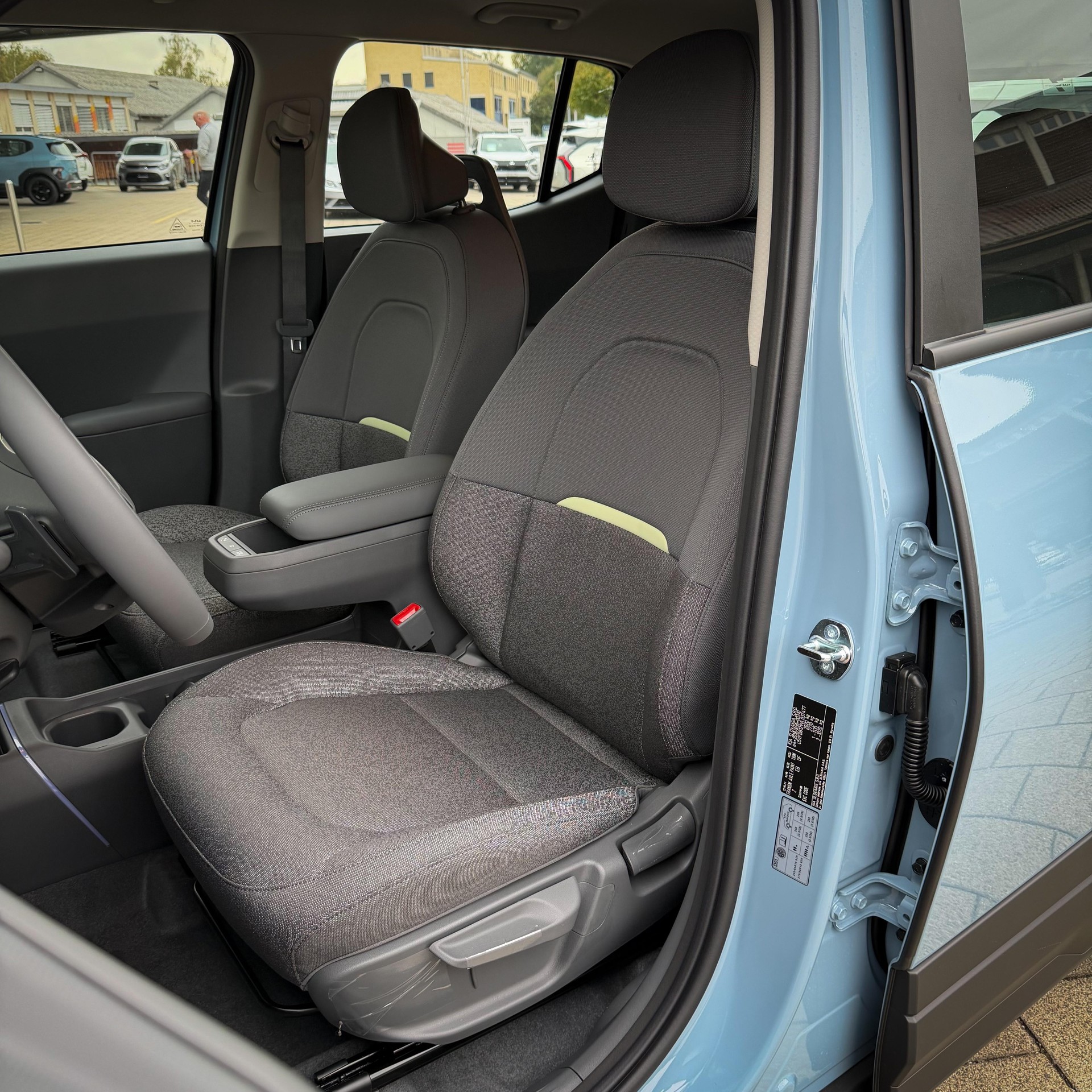 KIA EV2 42.2 kWh Air 4P-image-9